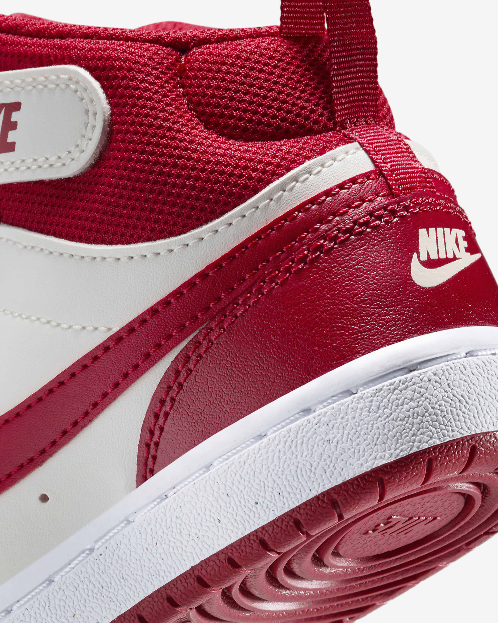 Nike Court Borough Mid 2 cipő gyerekeknek Nike HU