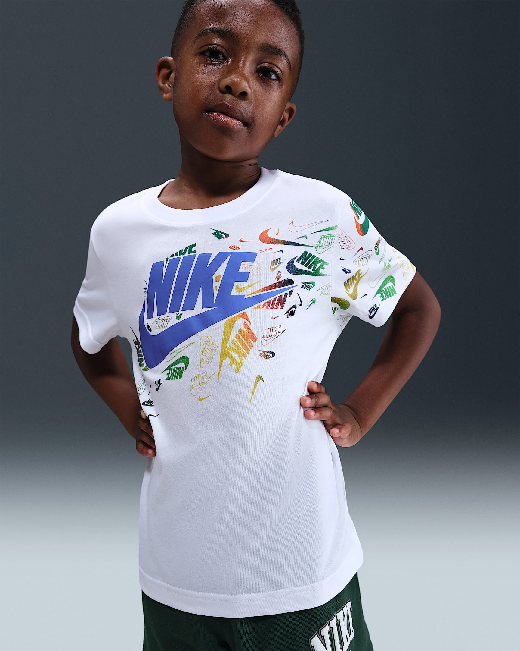 Nike Little Kids' Club Revealed T-Shirt - White