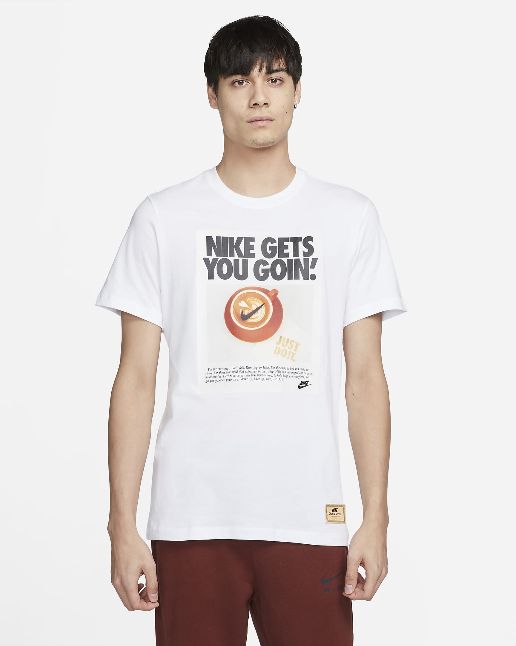 Nike Sportswear Tshirt voor heren. Nike BE