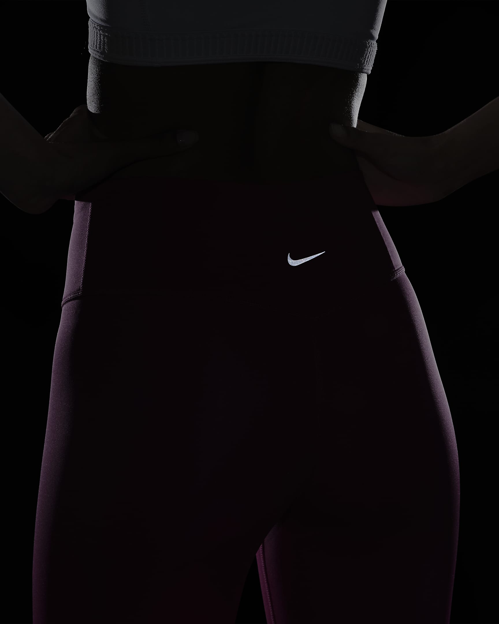 Nike Swoosh Run Women's 7/8 Mid-Rise Graphic Running Leggings. Nike BE