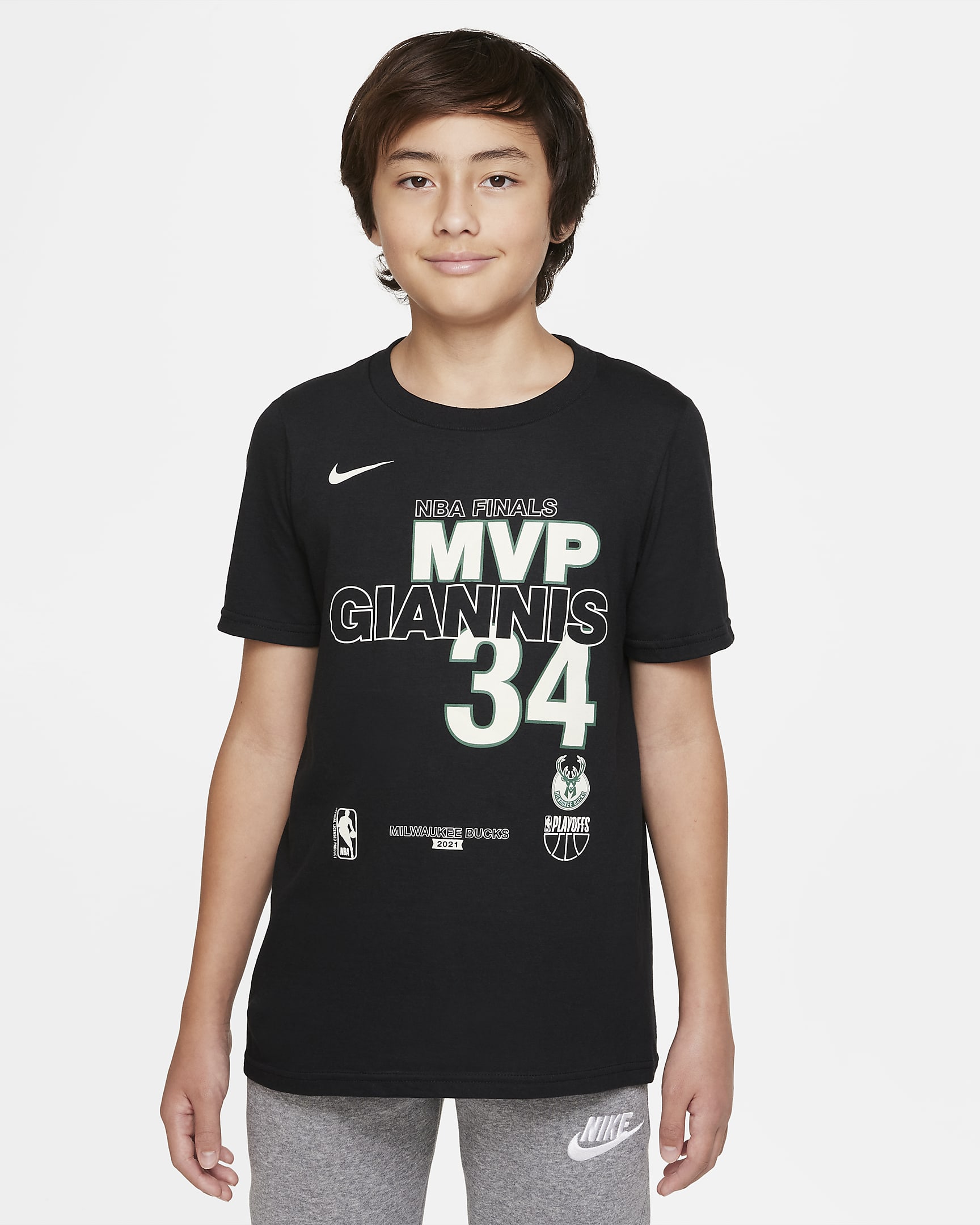 Milwaukee Bucks Older Kids' Nike NBA T-Shirt. Nike AT