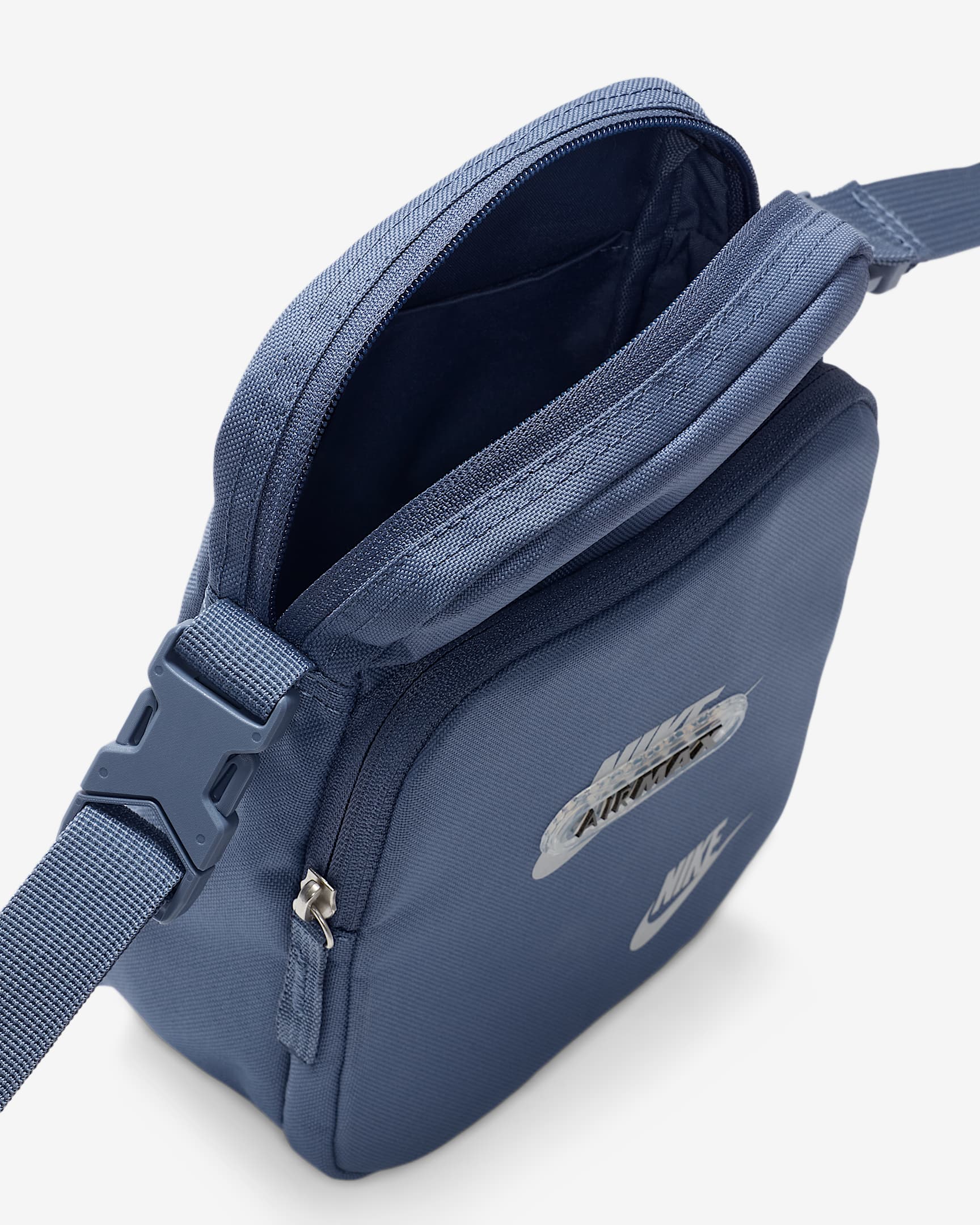 Nike Heritage CrossBody Bag (4L). Nike PT