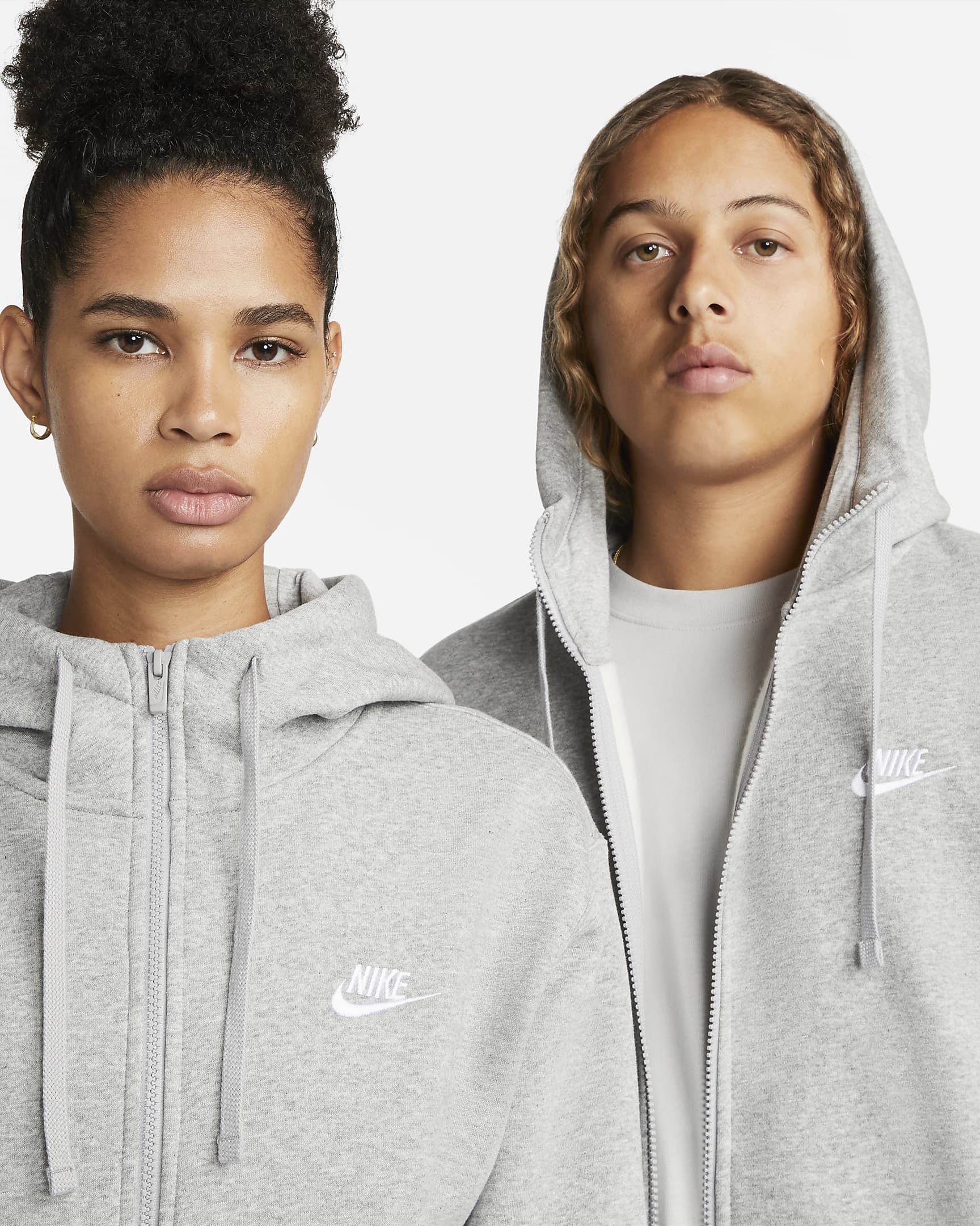 Nike Sportswear Club Fleece hettejakke til herre - Dark Grey Heather/Matte Silver/Hvit