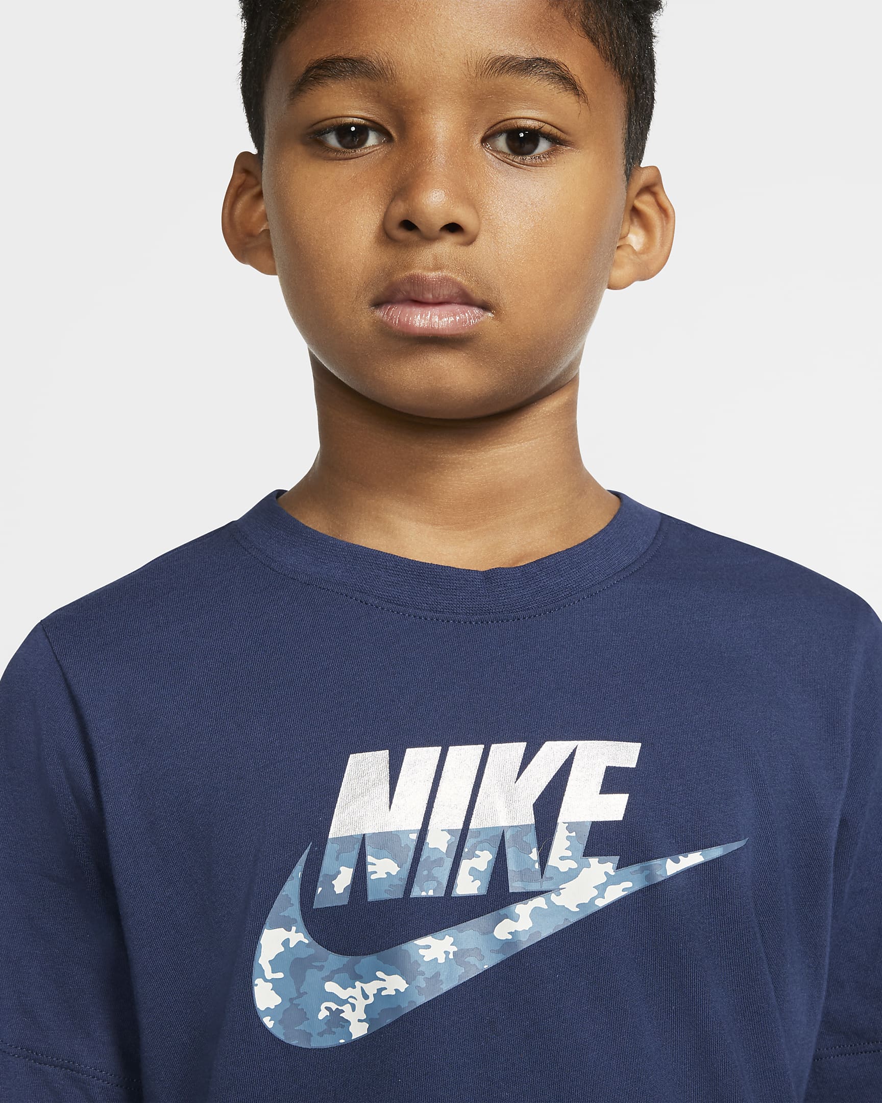 Nike Sportswear Older Kids' (Boys') T-Shirt. Nike SK