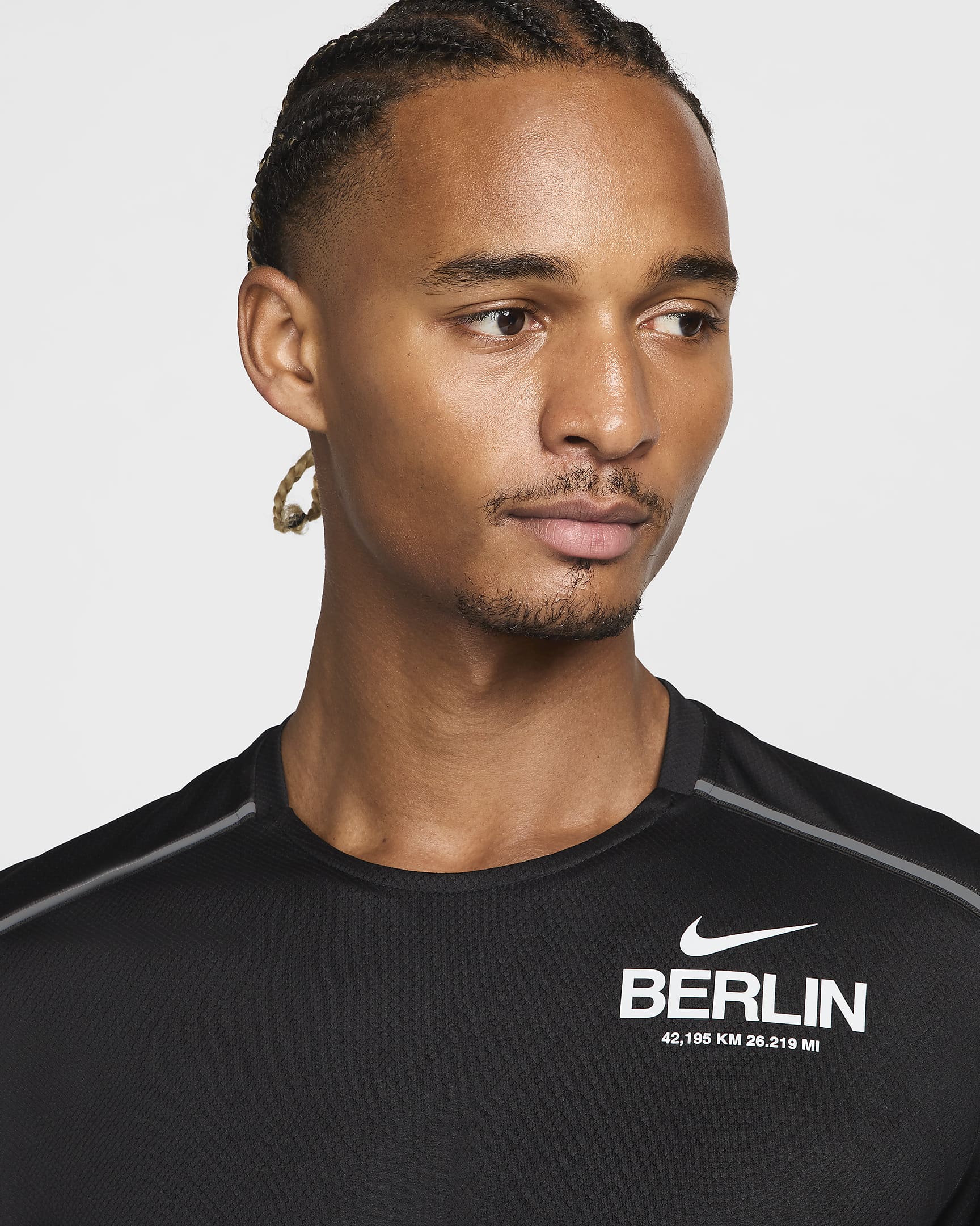 Haut de running à manches courtes Nike Miler pour homme - Noir