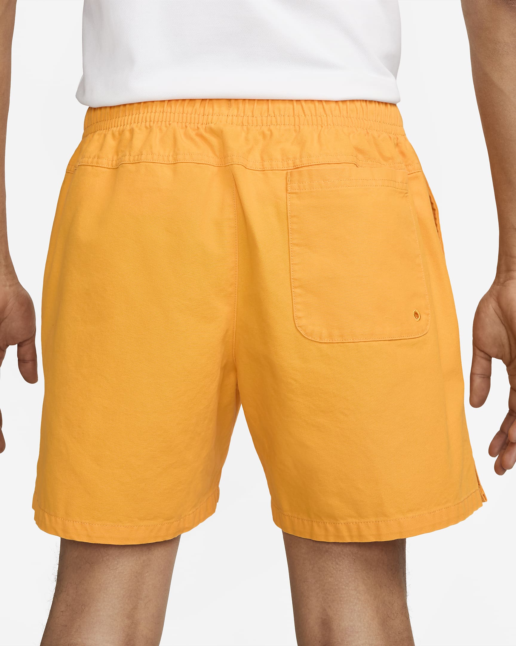 Nike Club Men's Woven Washed Flow Shorts. Nike BG