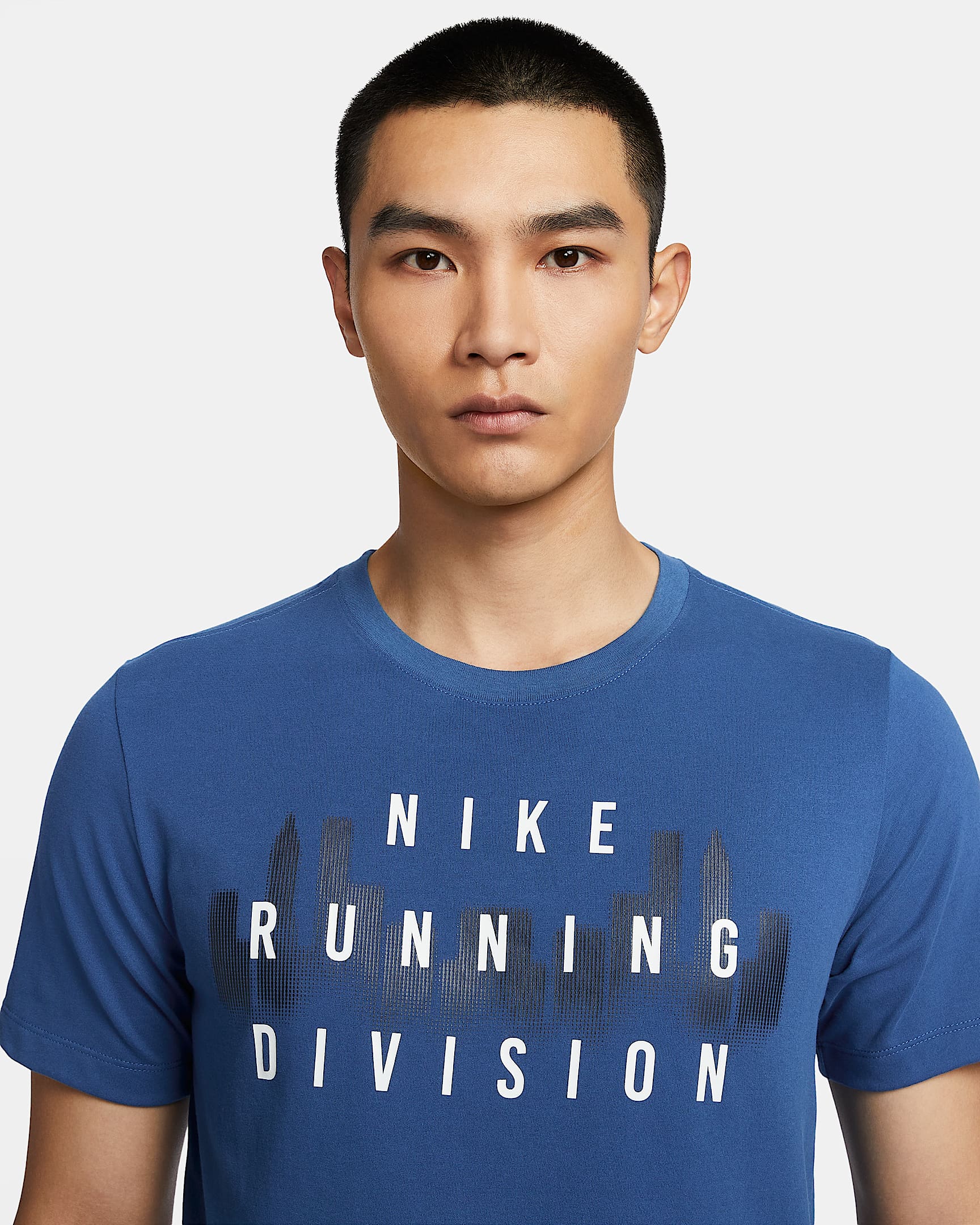 Nike DriFIT Running Division Men's Running TShirt. Nike SG