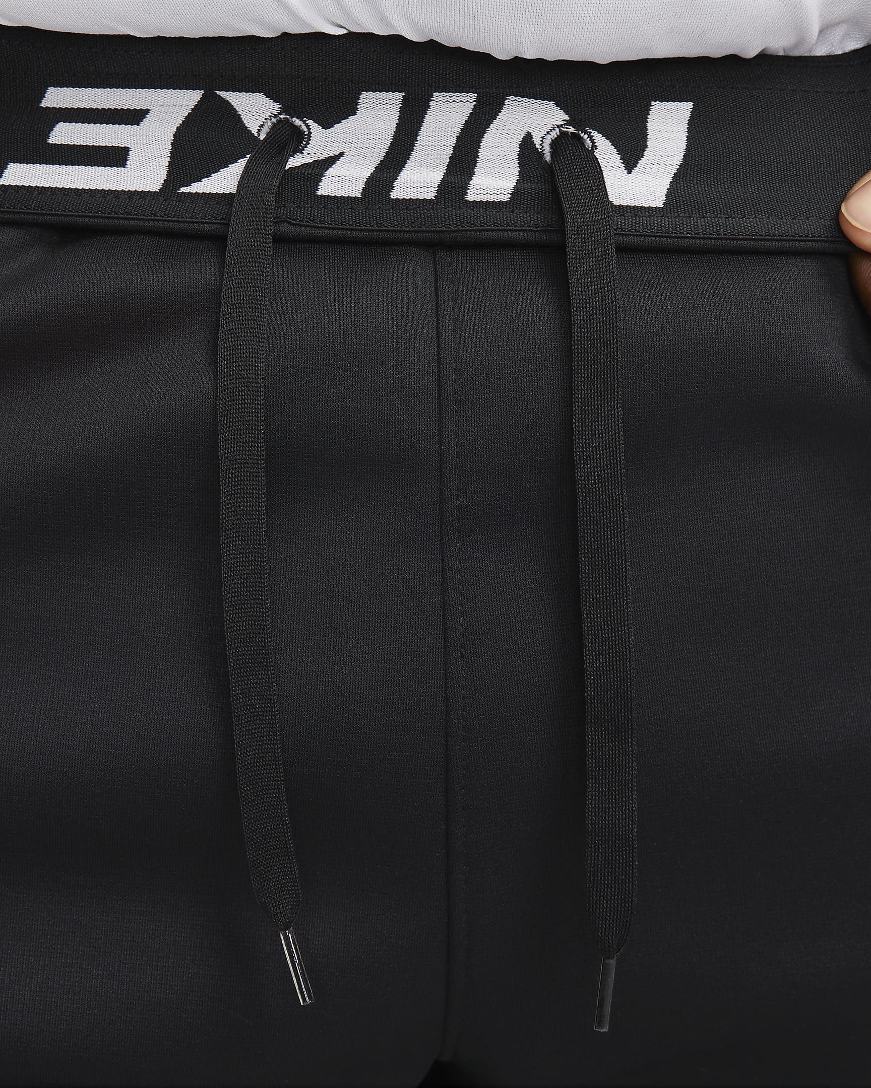 therma fit nike pants