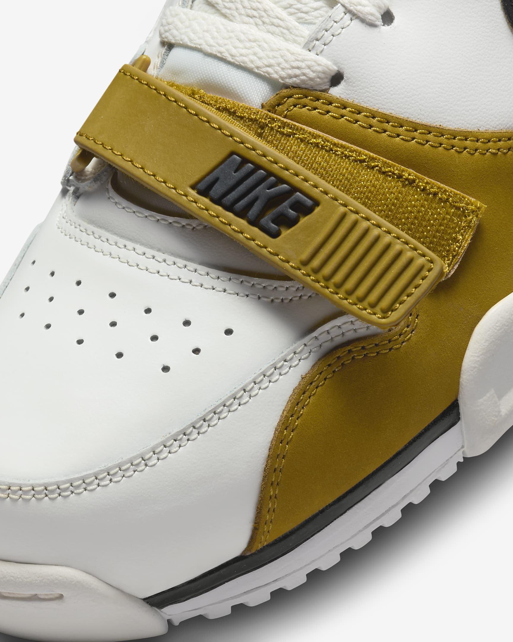 nike air trainer polar