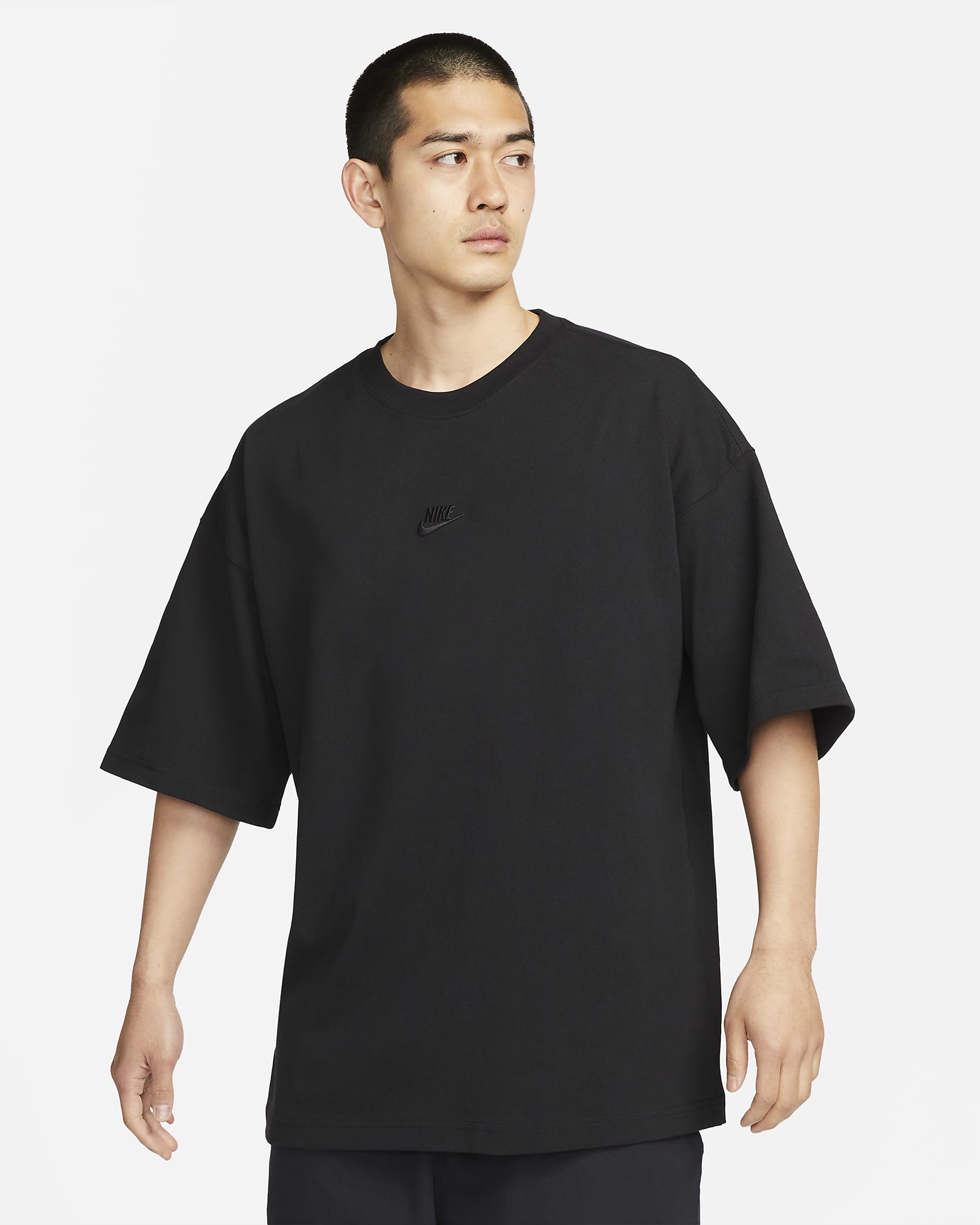 Nike Sportswear Men's Oversized T-shirt - Black