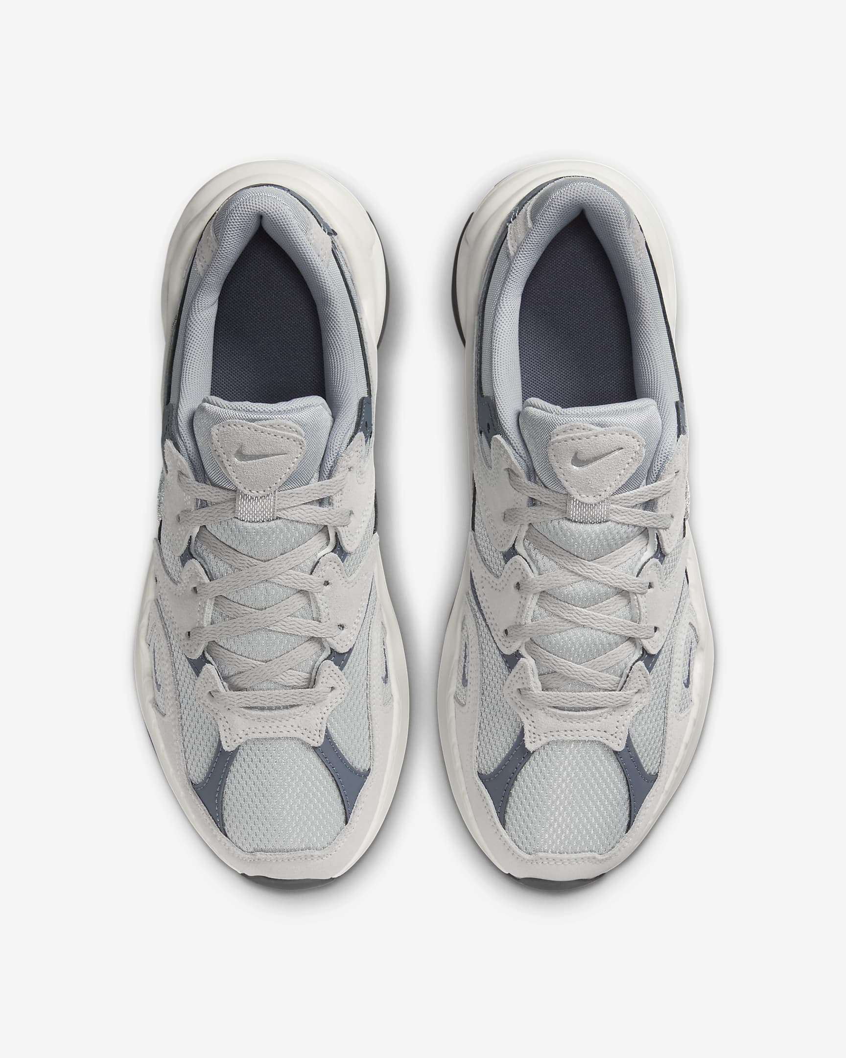 Tenis para mujer Nike AL8 - Gris lobo/Carbón claro/Tinte platino/Plata metalizado