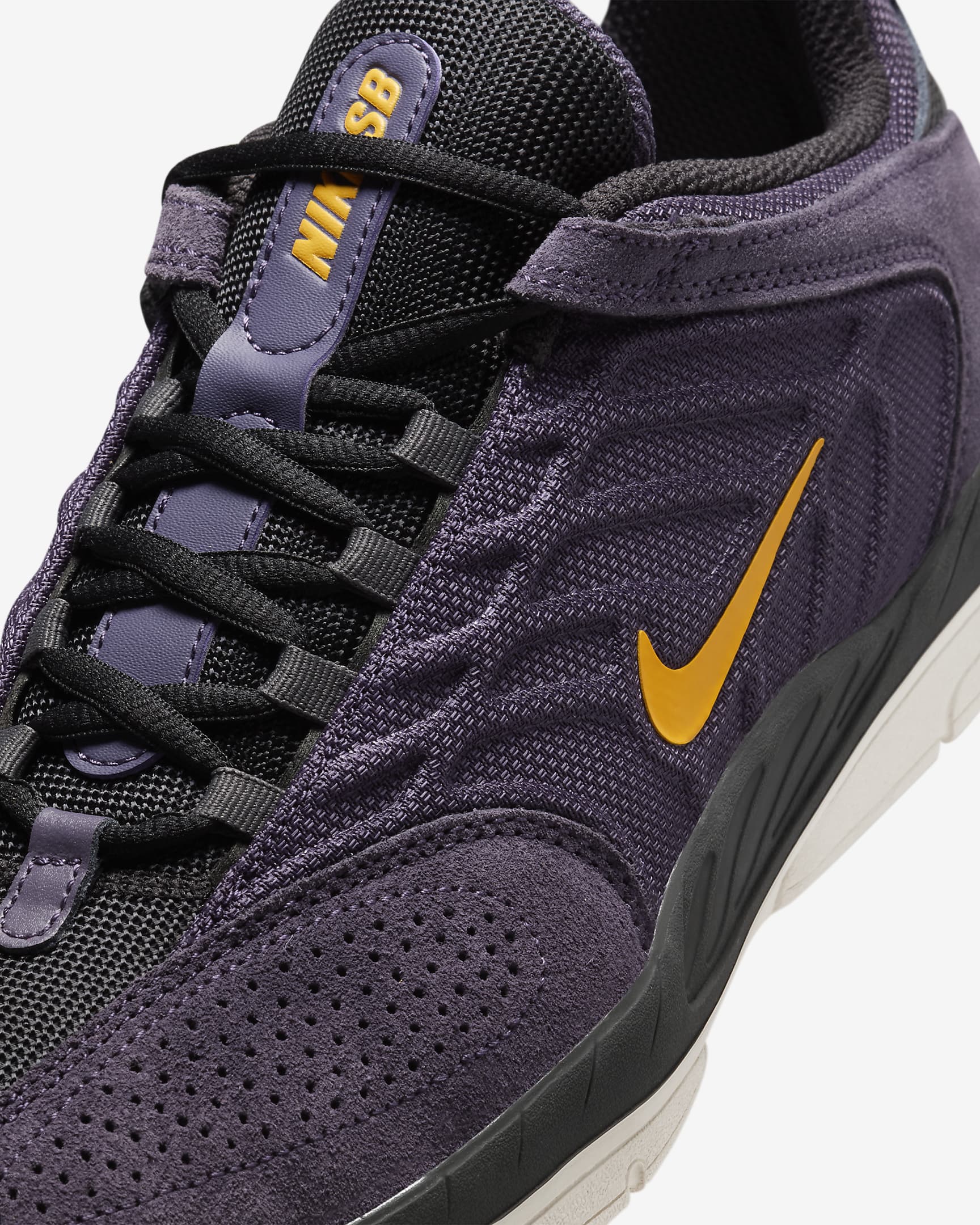 Chaussures Nike SB Vertebrae pour homme - Dark Raisin/Noir/Concord/University Gold