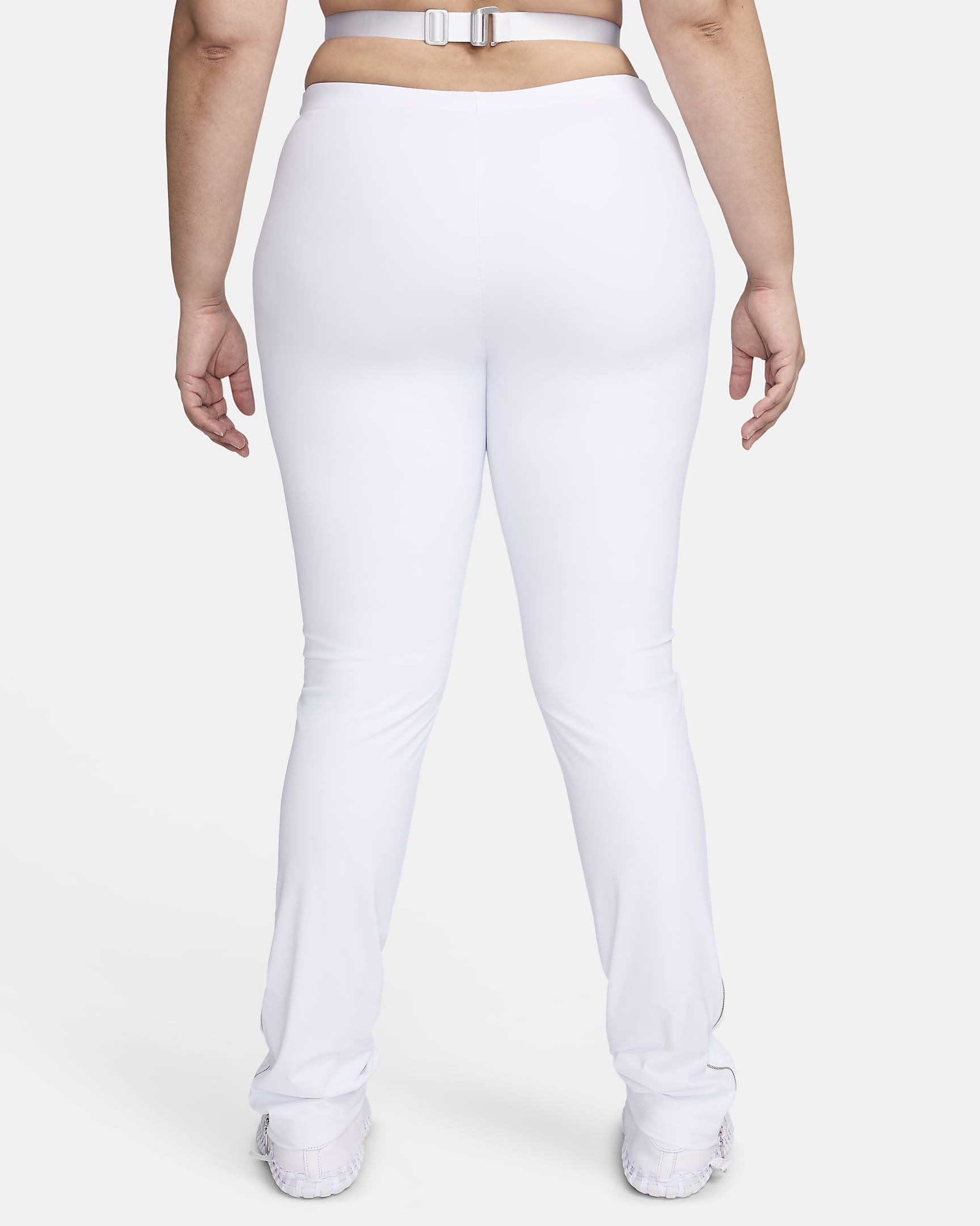 Nike x Jacquemus Women's Pants. Nike.com