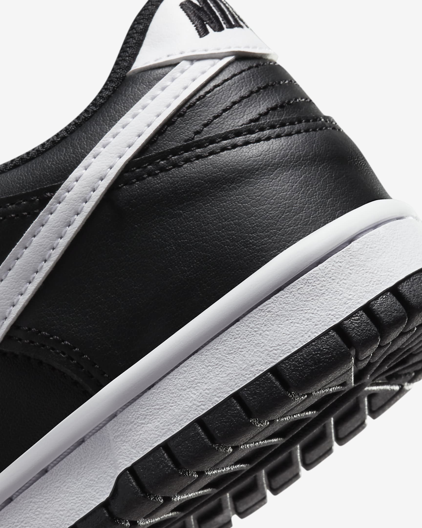 nike shoe deals