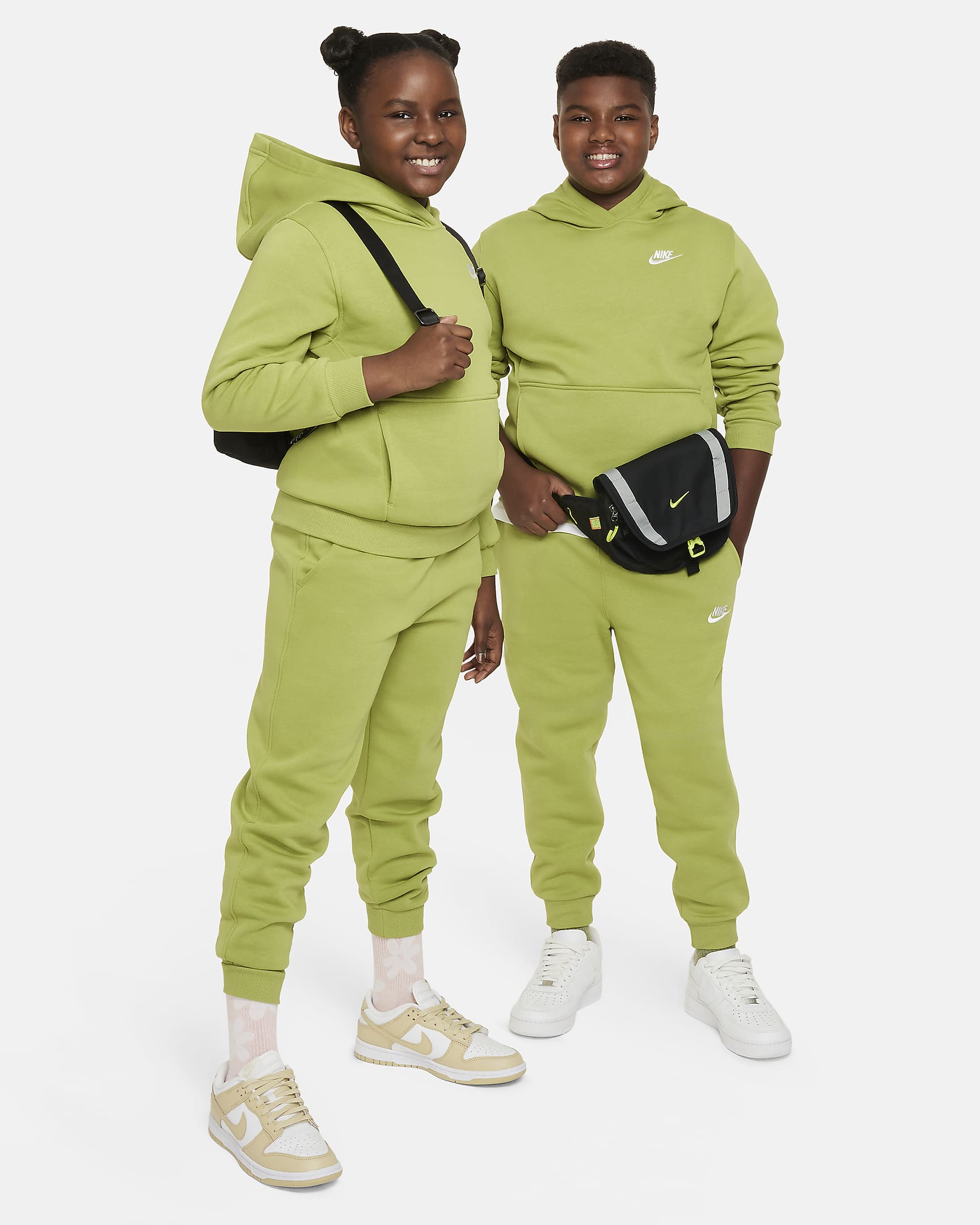 Nike Sportswear Club Fleece Big Kids' Pullover Hoodie (Extended Size ...