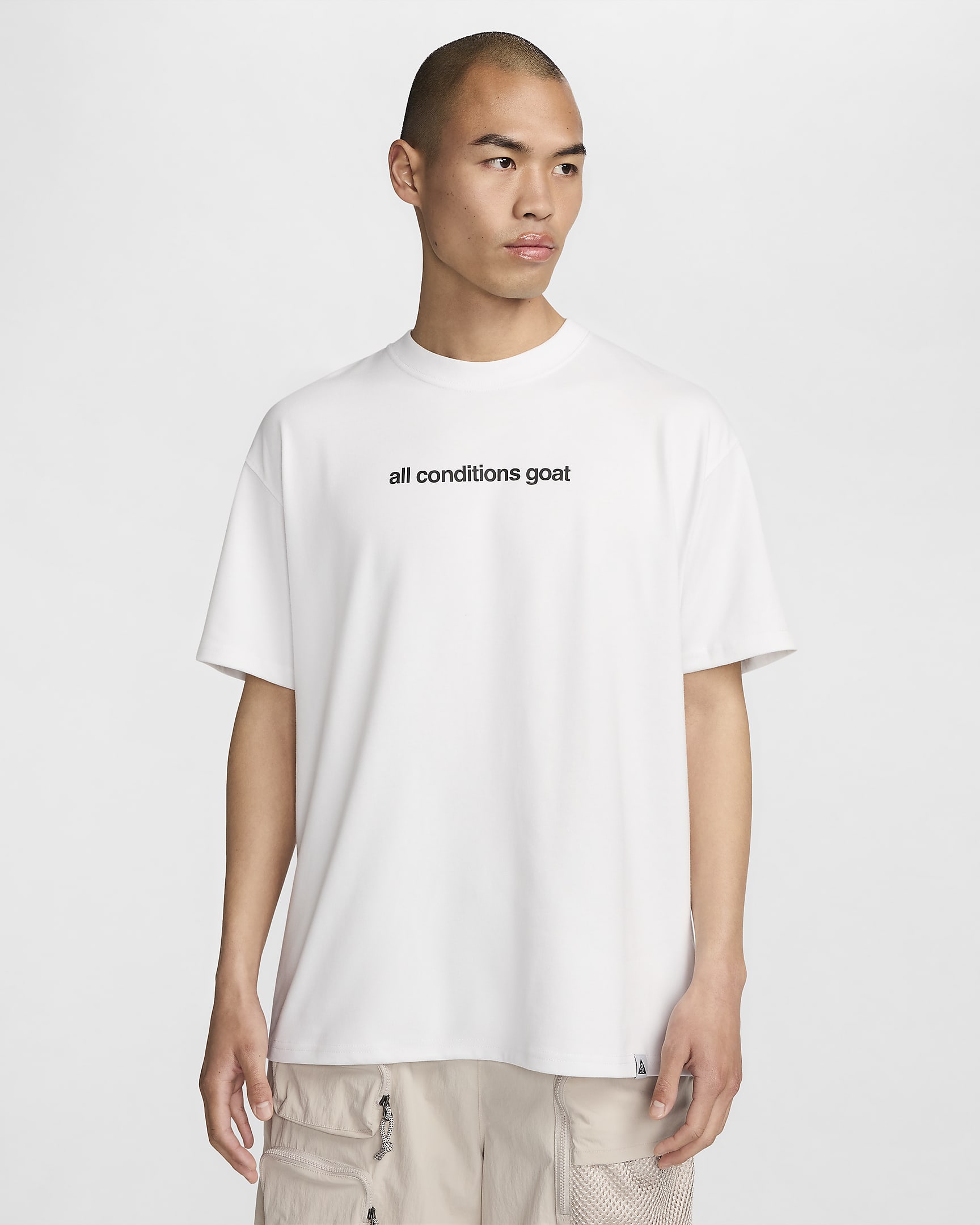 เสื้อยืด Dri-FIT ผู้ชาย Nike ACG - Summit White