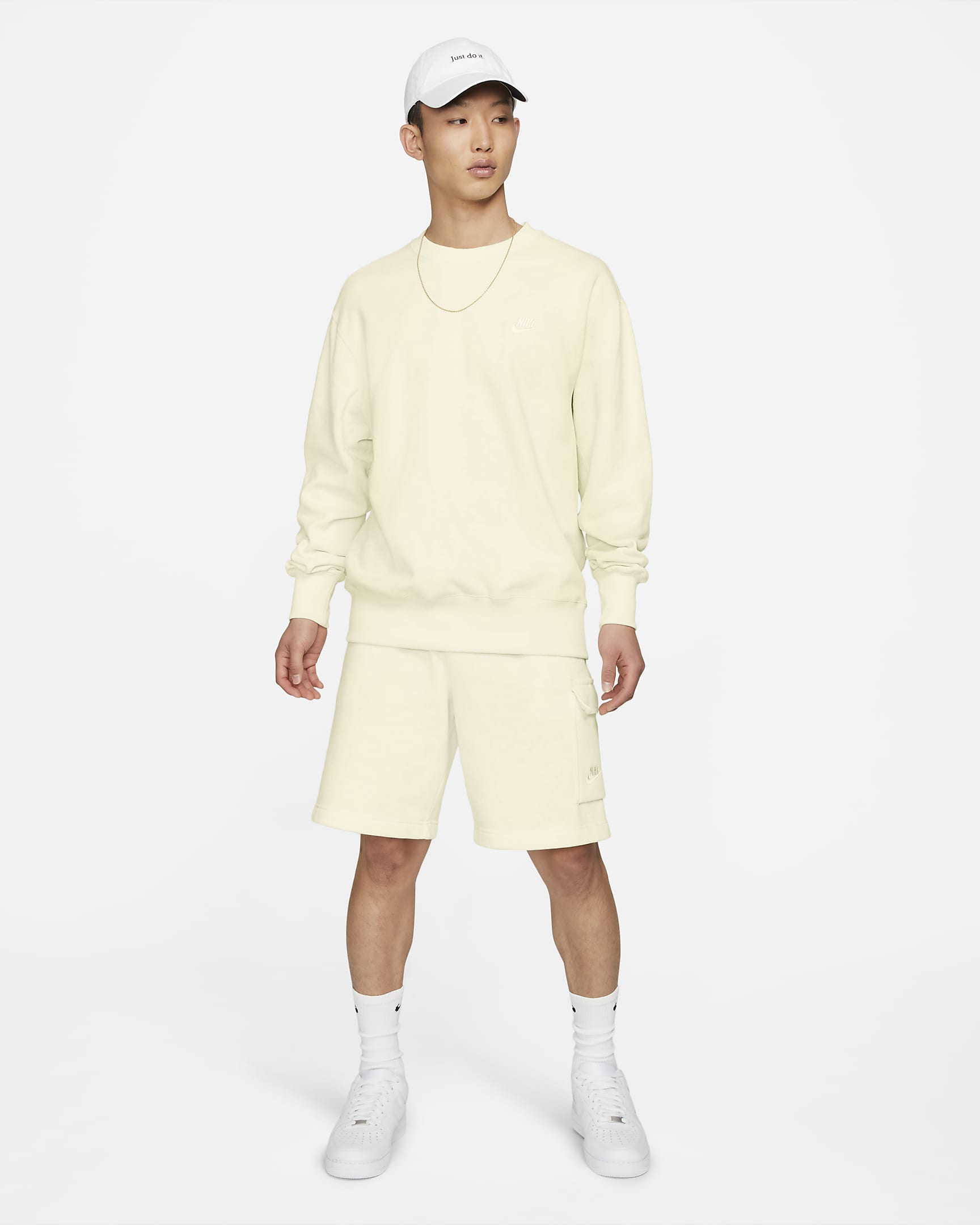 Nike Sportswear Men's Classic Fleece Crew.