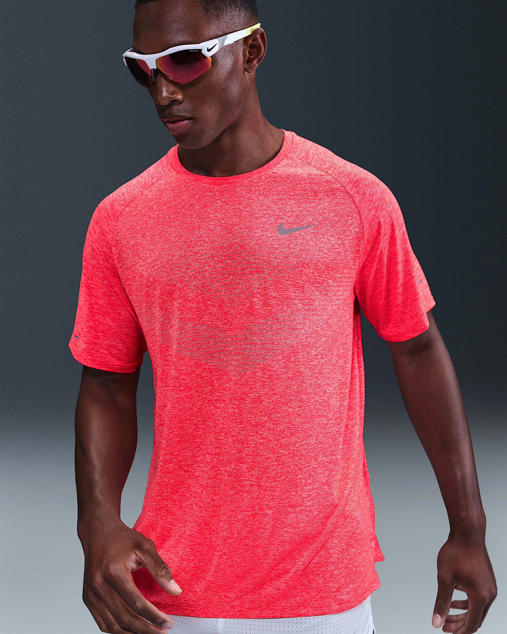Nike Stride Men's Dri-FIT ADV Short-Sleeve Running Top - Bright Crimson/Heather