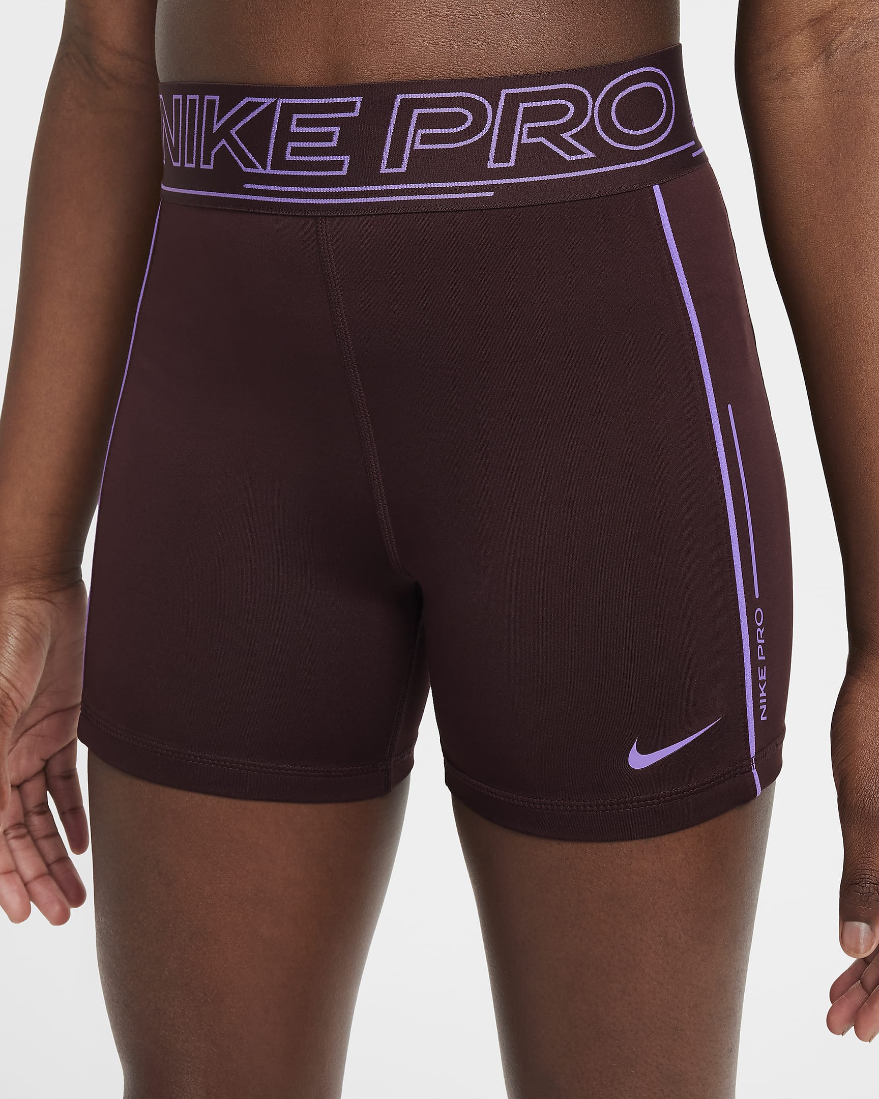 Nike Pro Dri-FIT shorts voor meisjes (8 cm) - Burgundy Crush/Black Raspberry/Black Raspberry