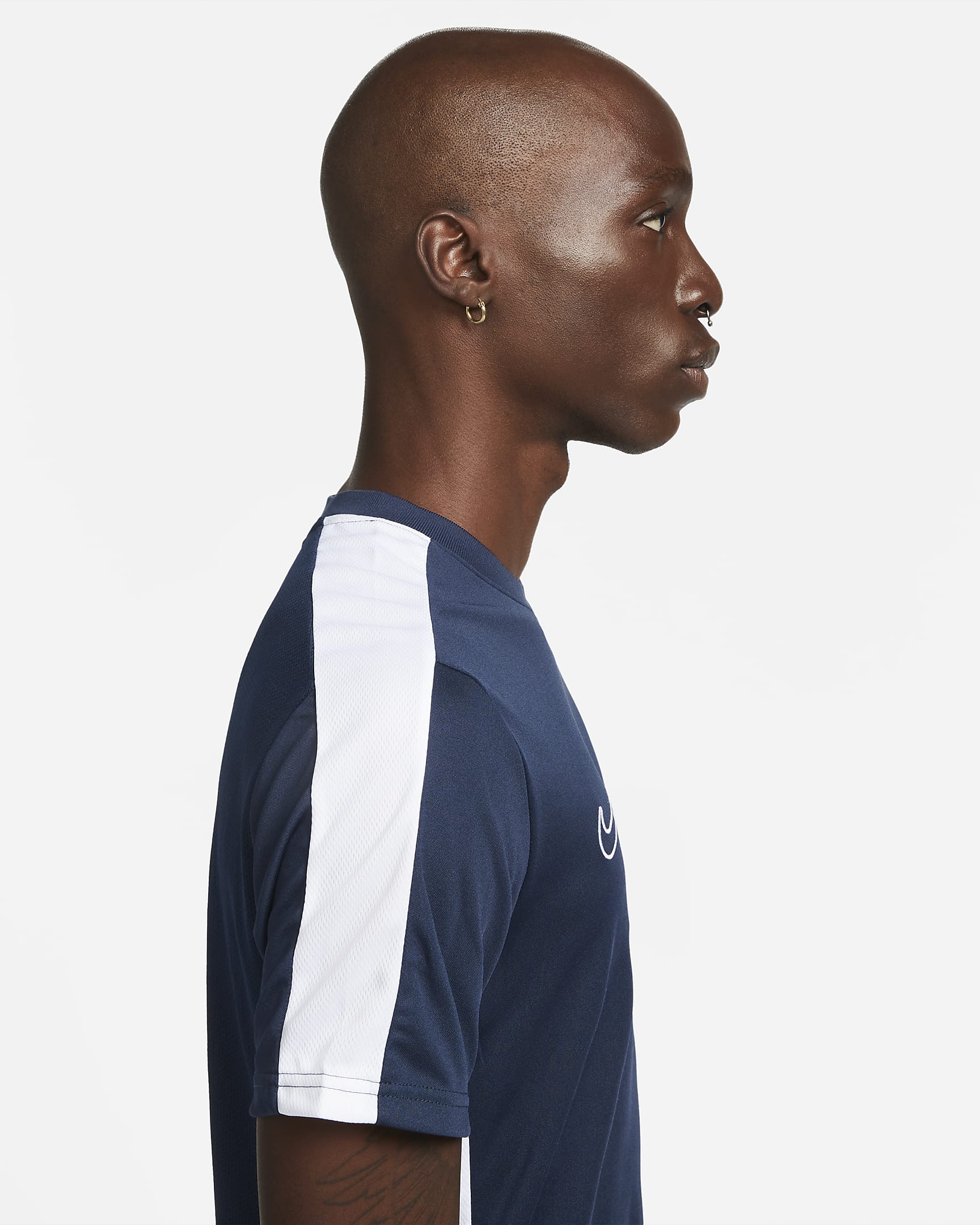 Nike Academy Dri-FIT Kurzarm-Fußballoberteil für Herren - Obsidian/Weiß/Weiß