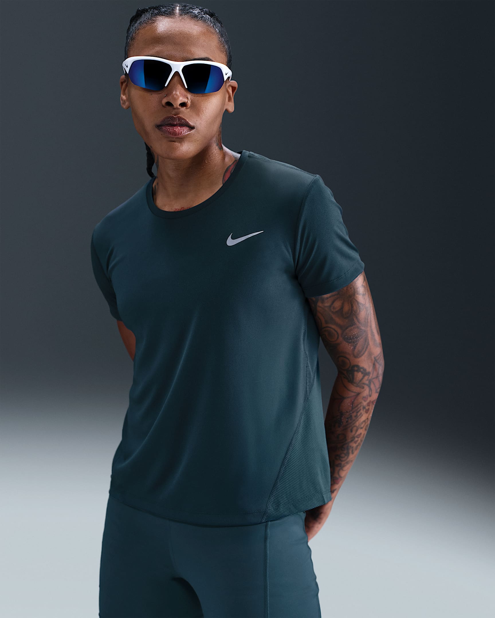 Playera de running de manga corta para mujer Nike Miler - Azul marino militar
