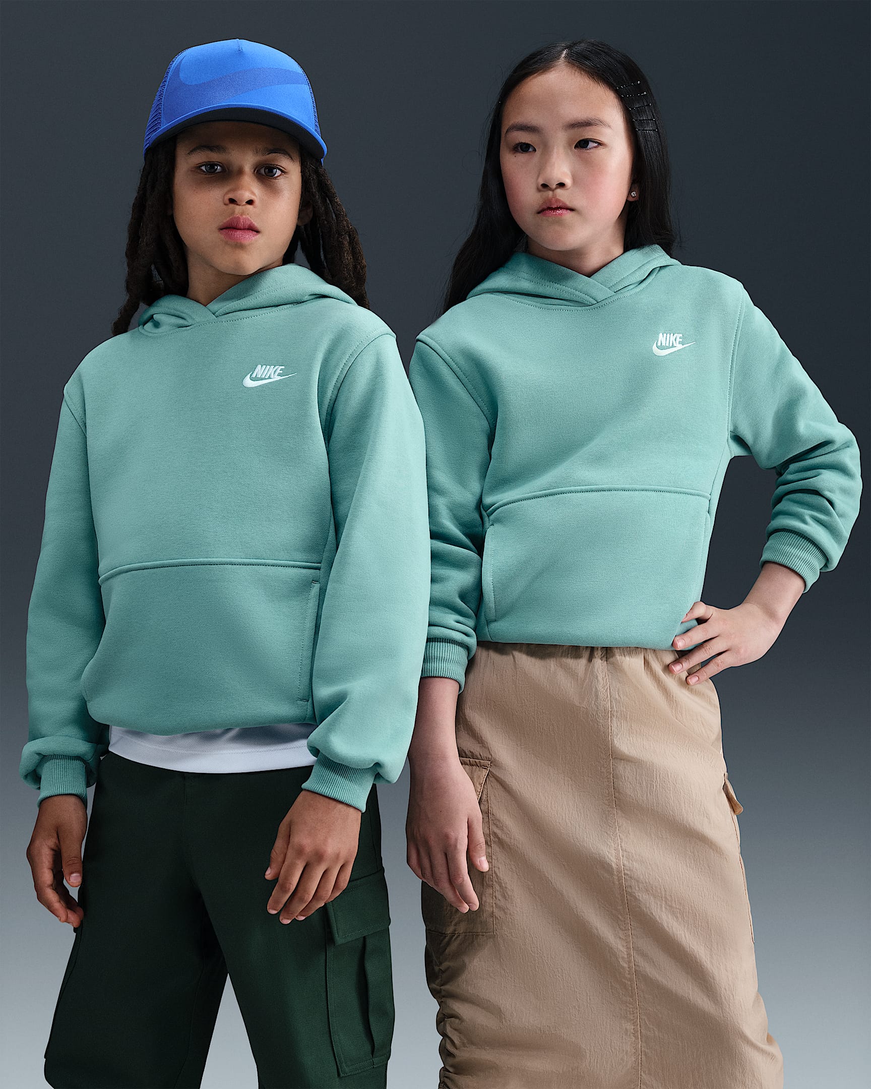 Nike Sportswear Club Fleece Big Kids' Pullover Hoodie - Cannon/White