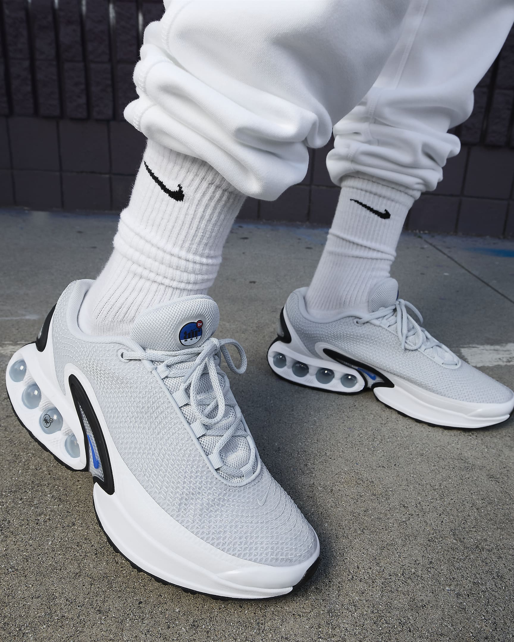 Nike Air Max Dn Shoes. Nike Lu