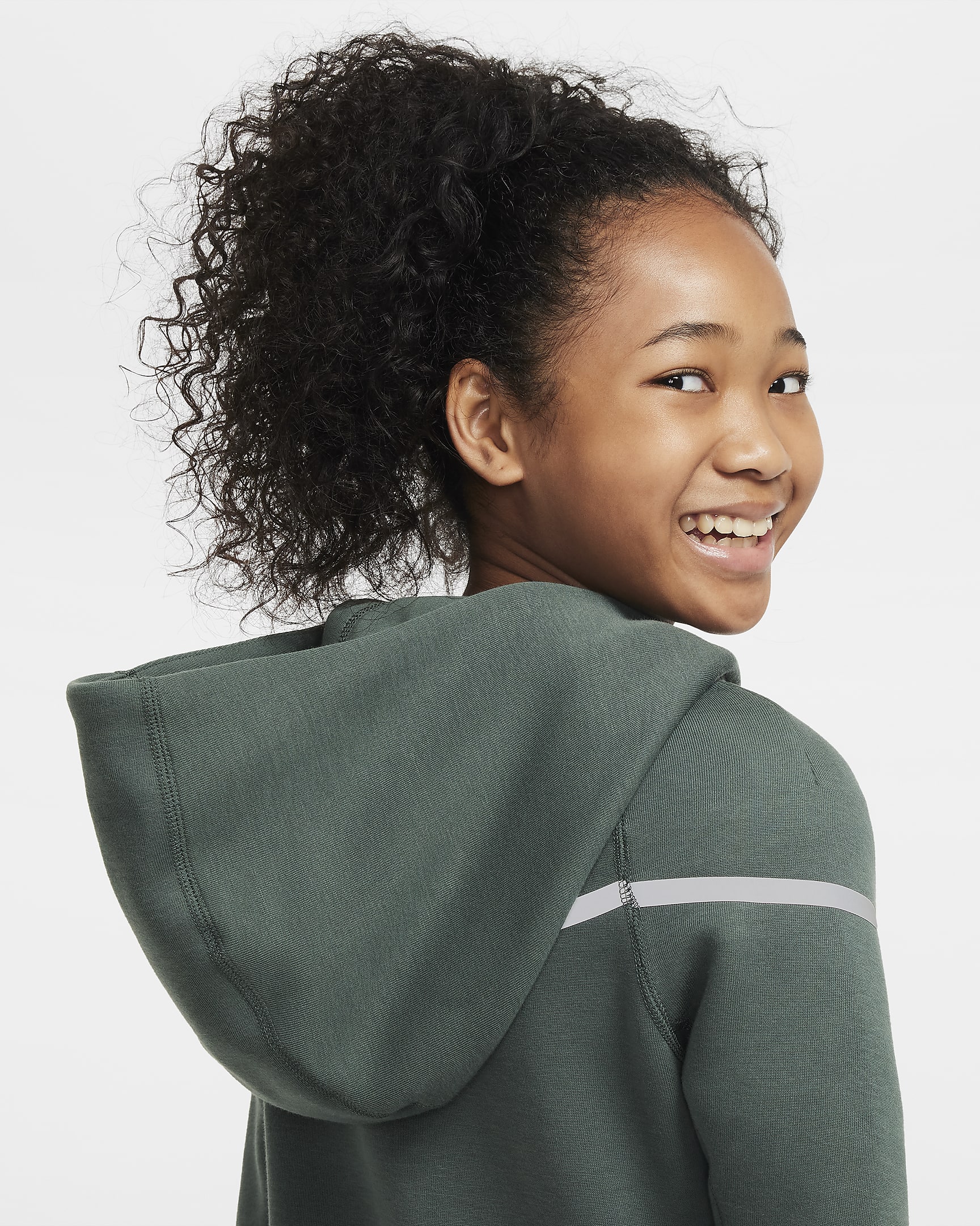 Felpa con cappuccio e zip a tutta lunghezza dal design rifrangente Nike Sportswear Tech Fleece – Ragazzo/a - Vintage Green