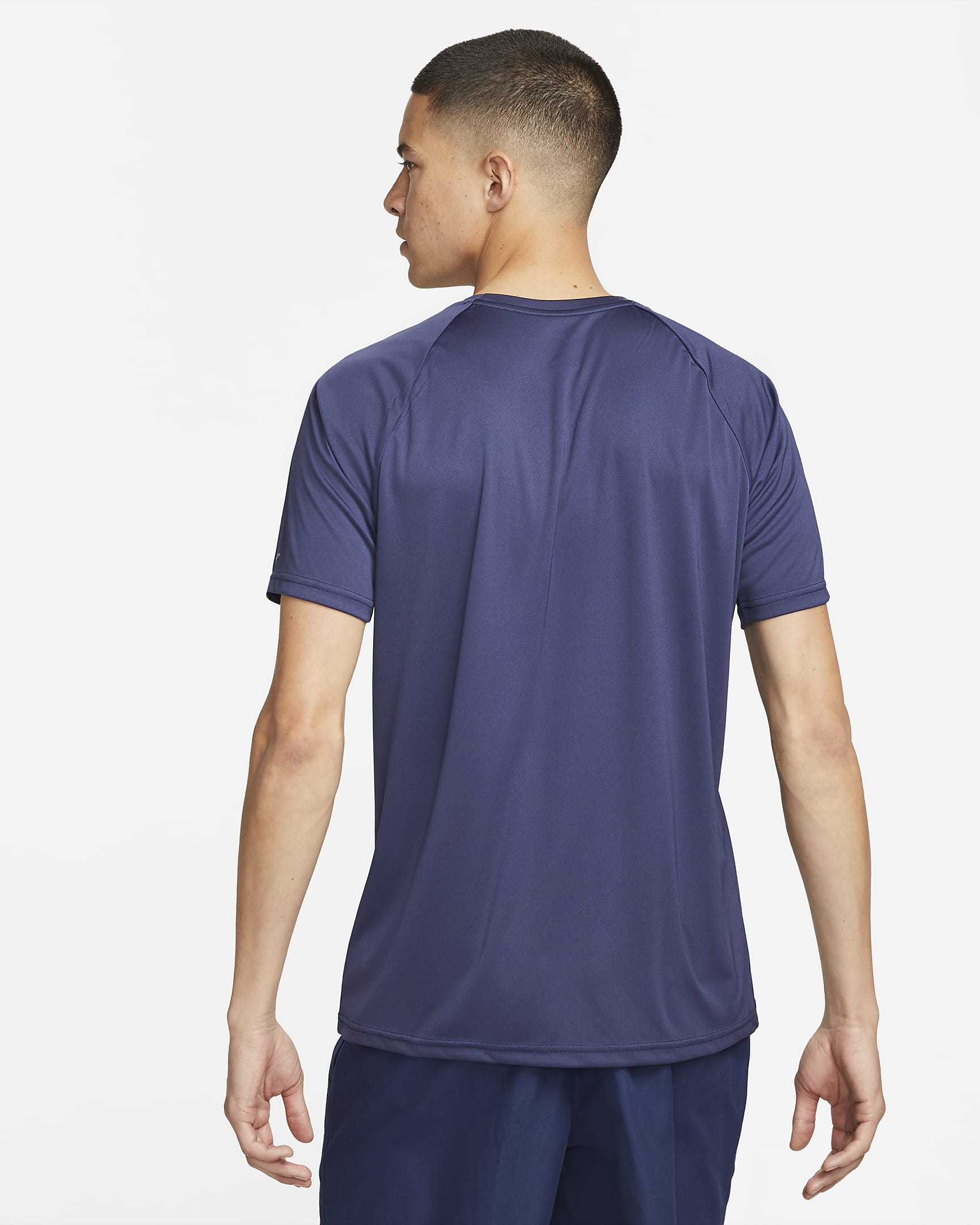 Camiseta Hydroguard de natación de manga corta para hombre Nike Essential - Azul marino medianoche