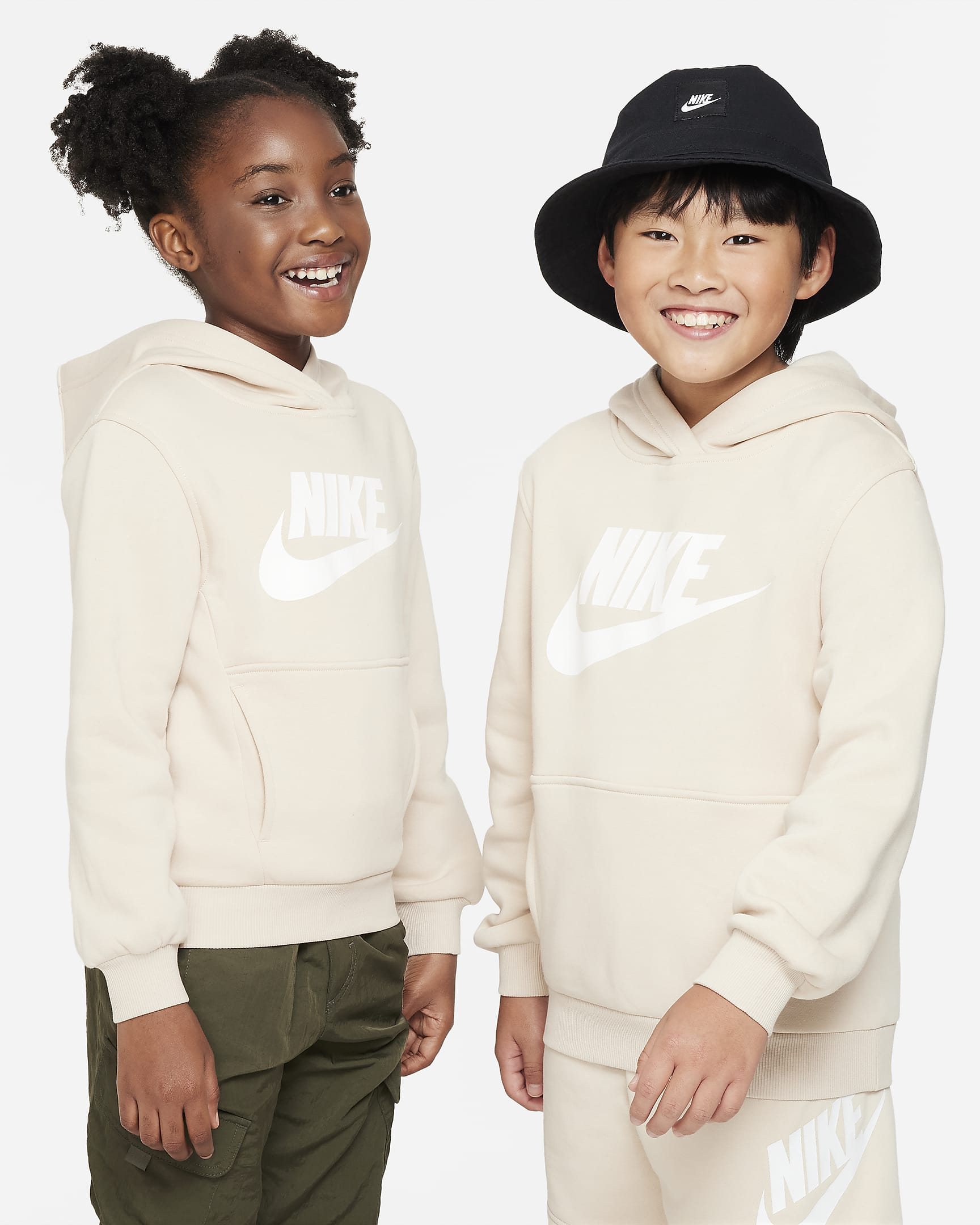 Sudadera con gorro para niños talla grande Nike Sportswear Club Fleece - Duna/Blanco