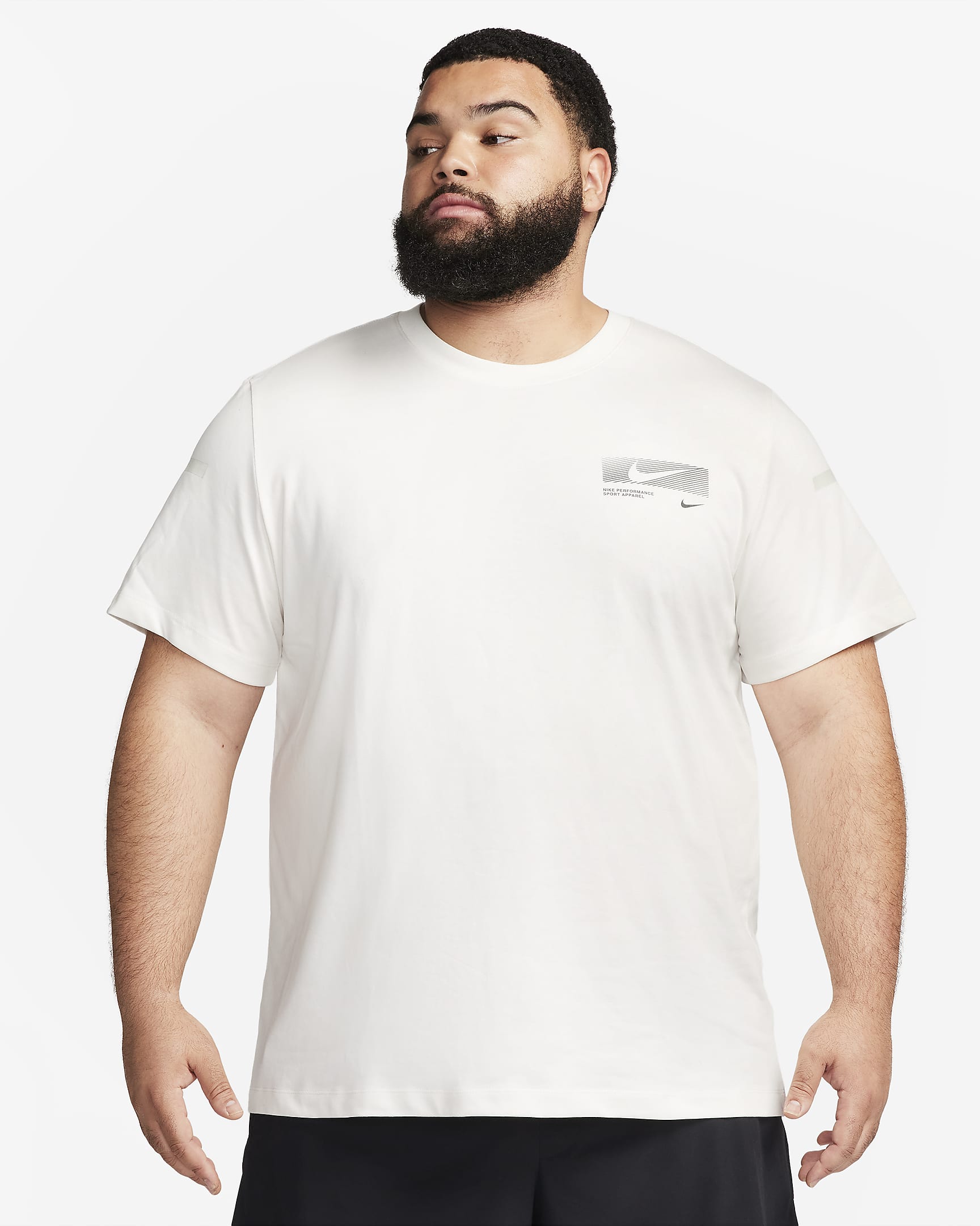 Nike Dri-FIT Men's Fitness T-Shirt. Nike BE