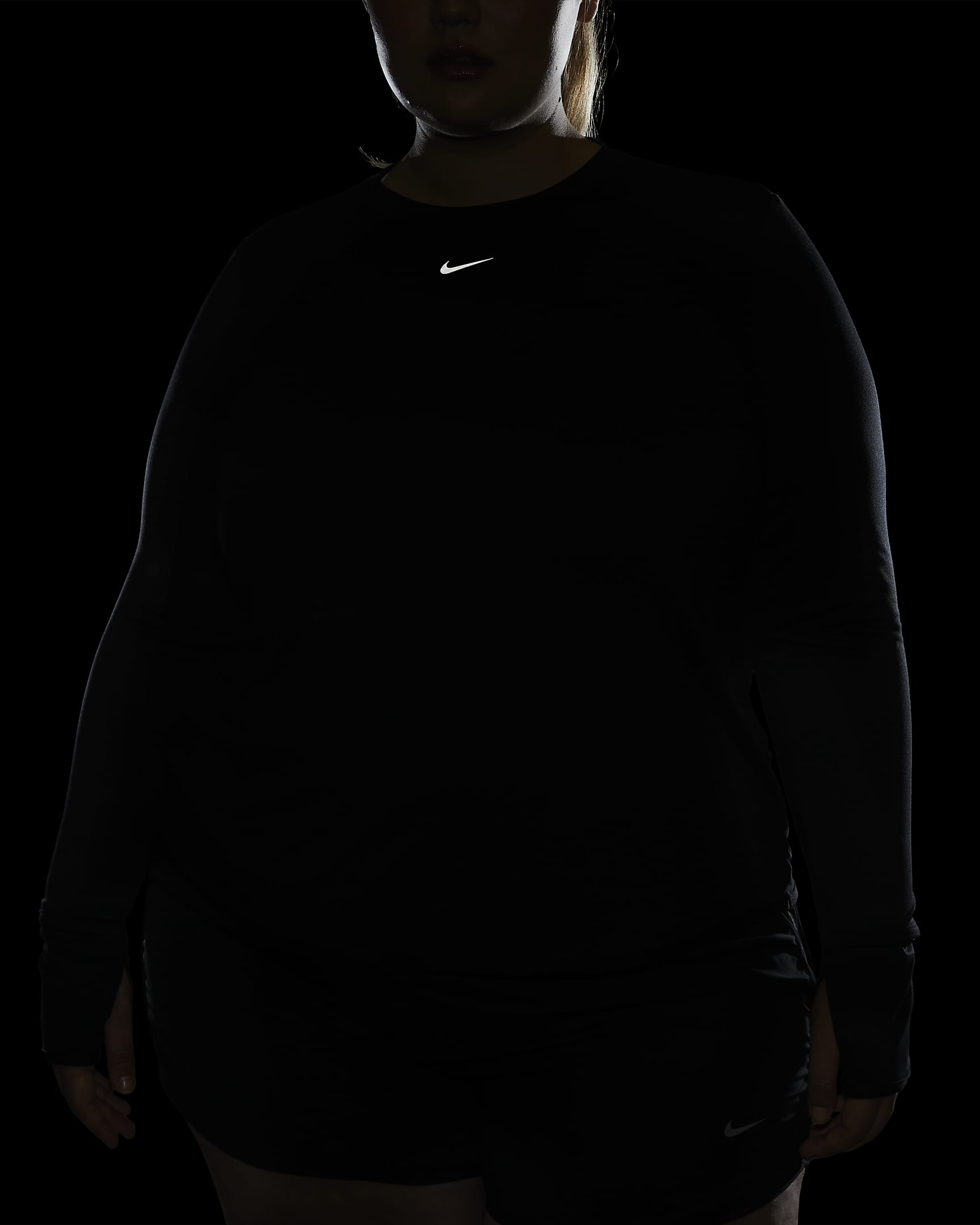 Nike Dri-FIT Swift UV Women's Crew-Neck Running Top (Plus Size). Nike CA
