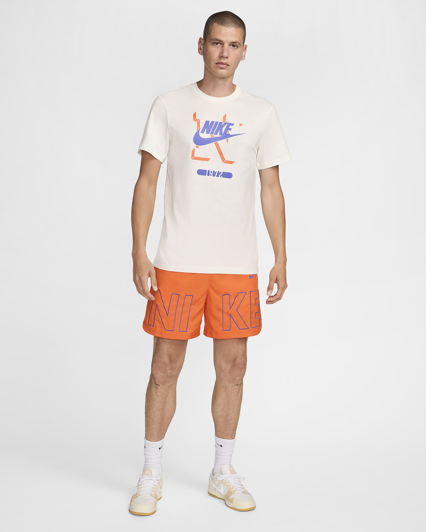 Nike Sportswear Men's T-Shirt - Sail