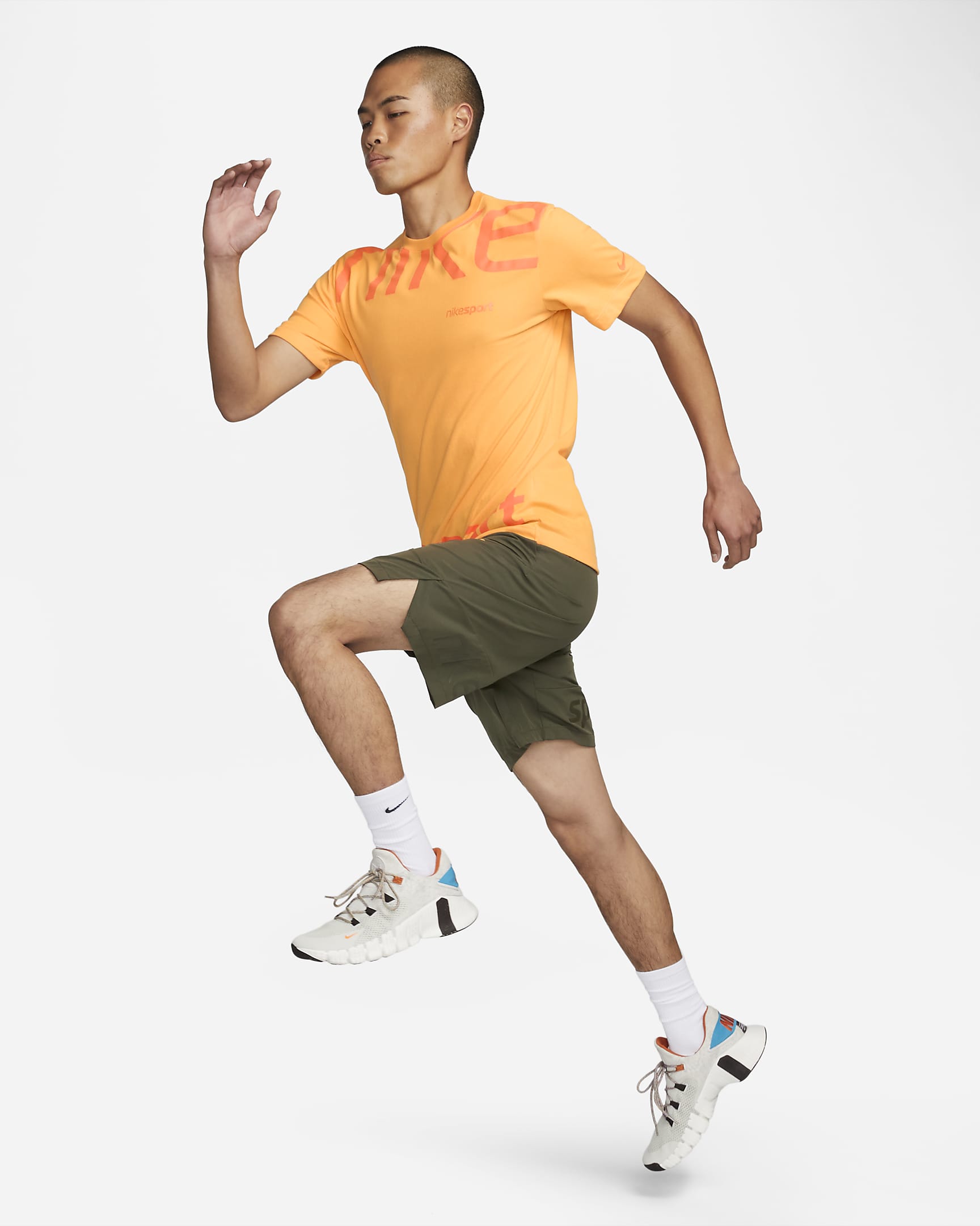 Nike Dri-FIT Men's Training T-Shirt - Sundial/Sundial/Bright Mandarin