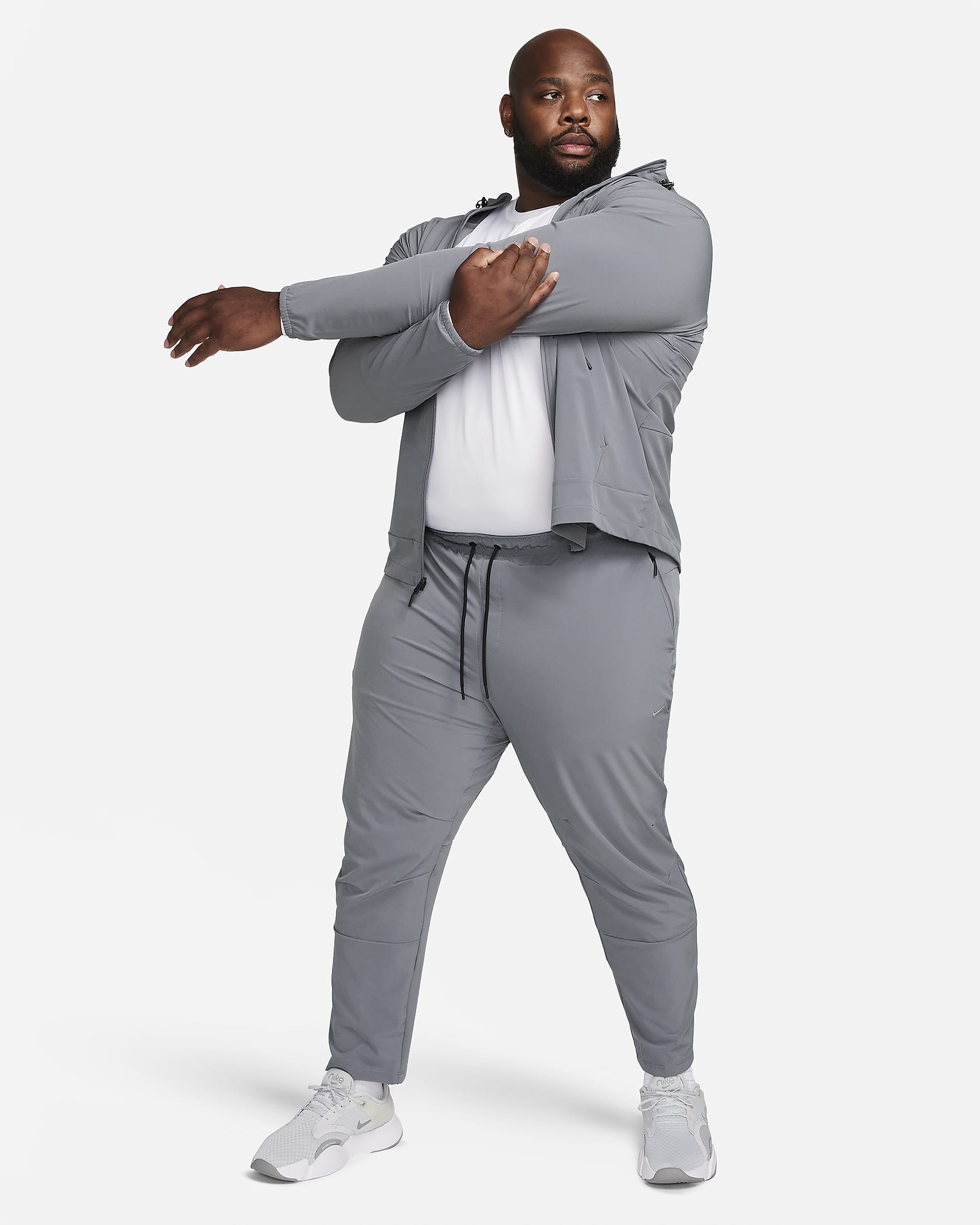 mens nike tapered pants