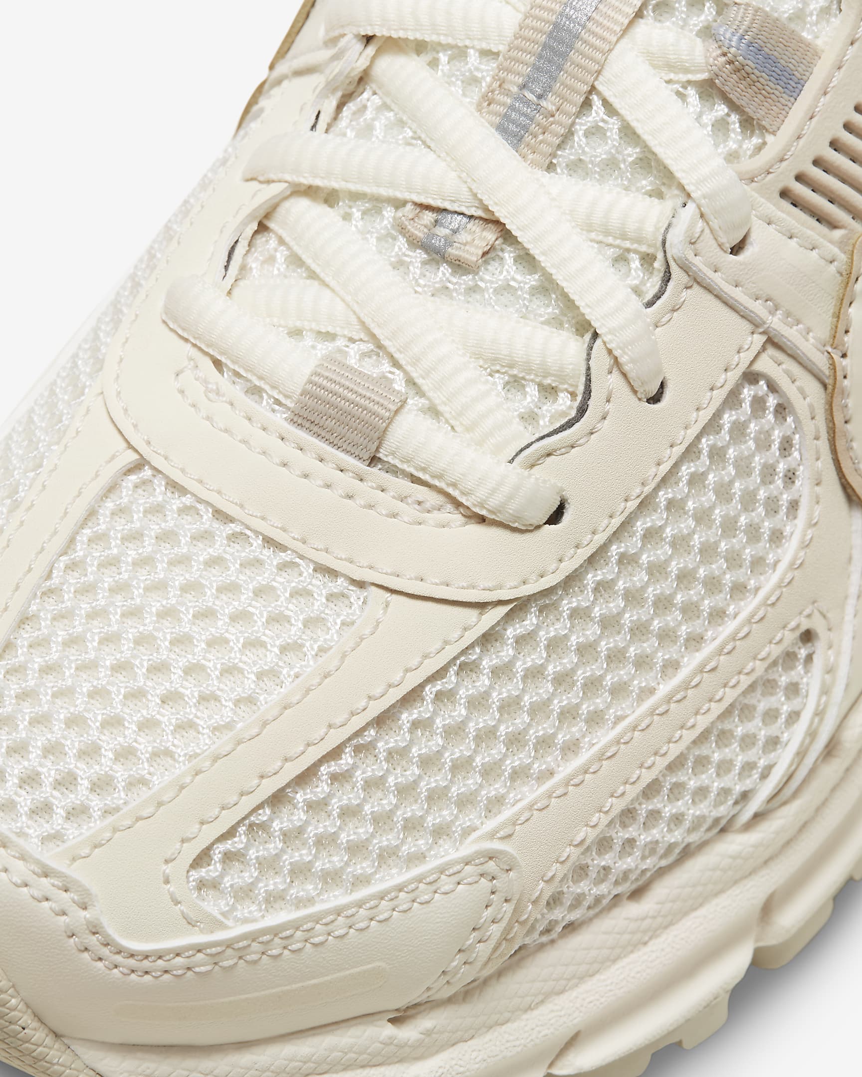 Nike Zoom Vomero 5 女鞋 - Pale Ivory/Pale Ivory/Sanddrift/Pale Ivory