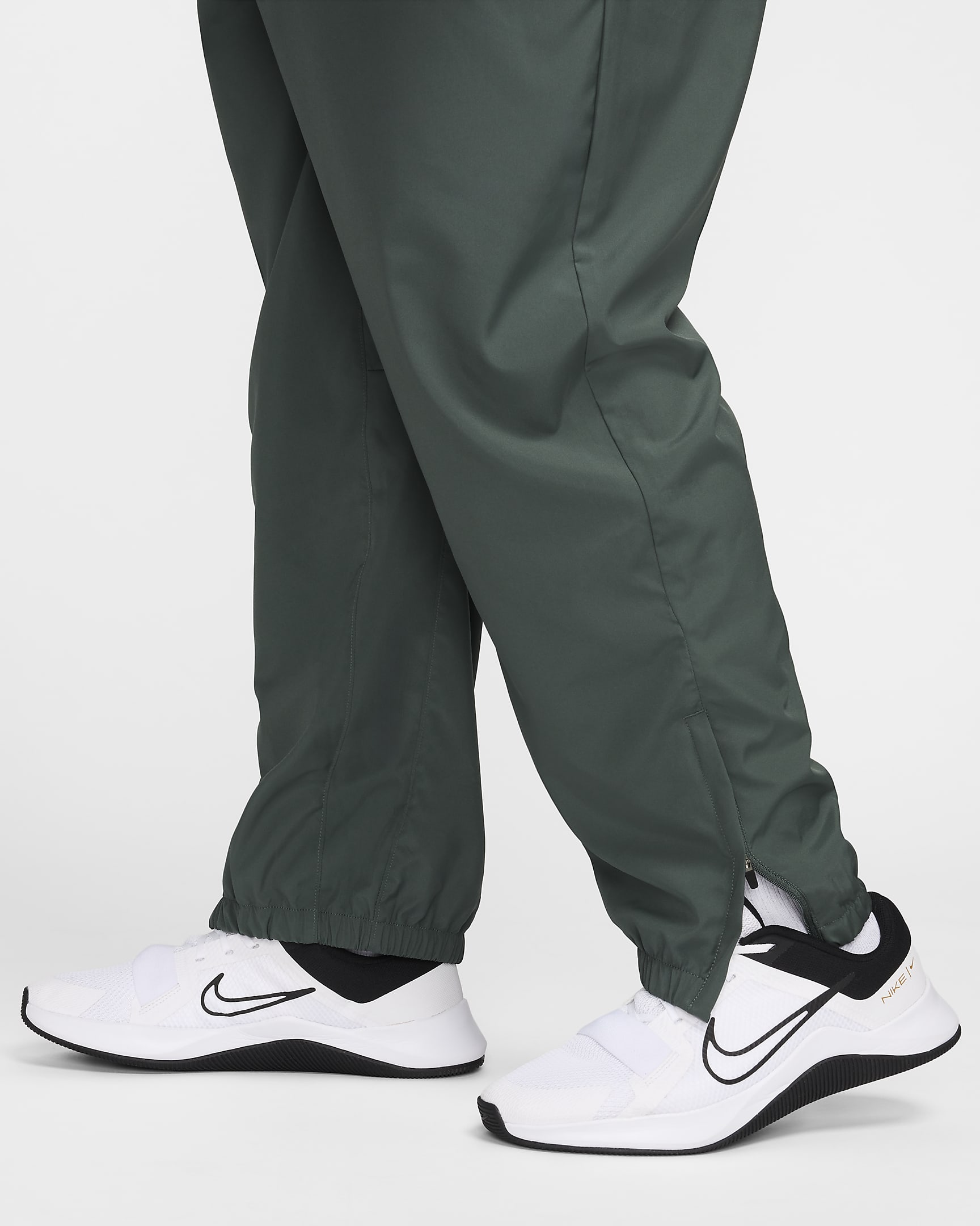 Pants Dri-FIT entallados versátiles para hombre Nike Form - Verde vintage/Negro