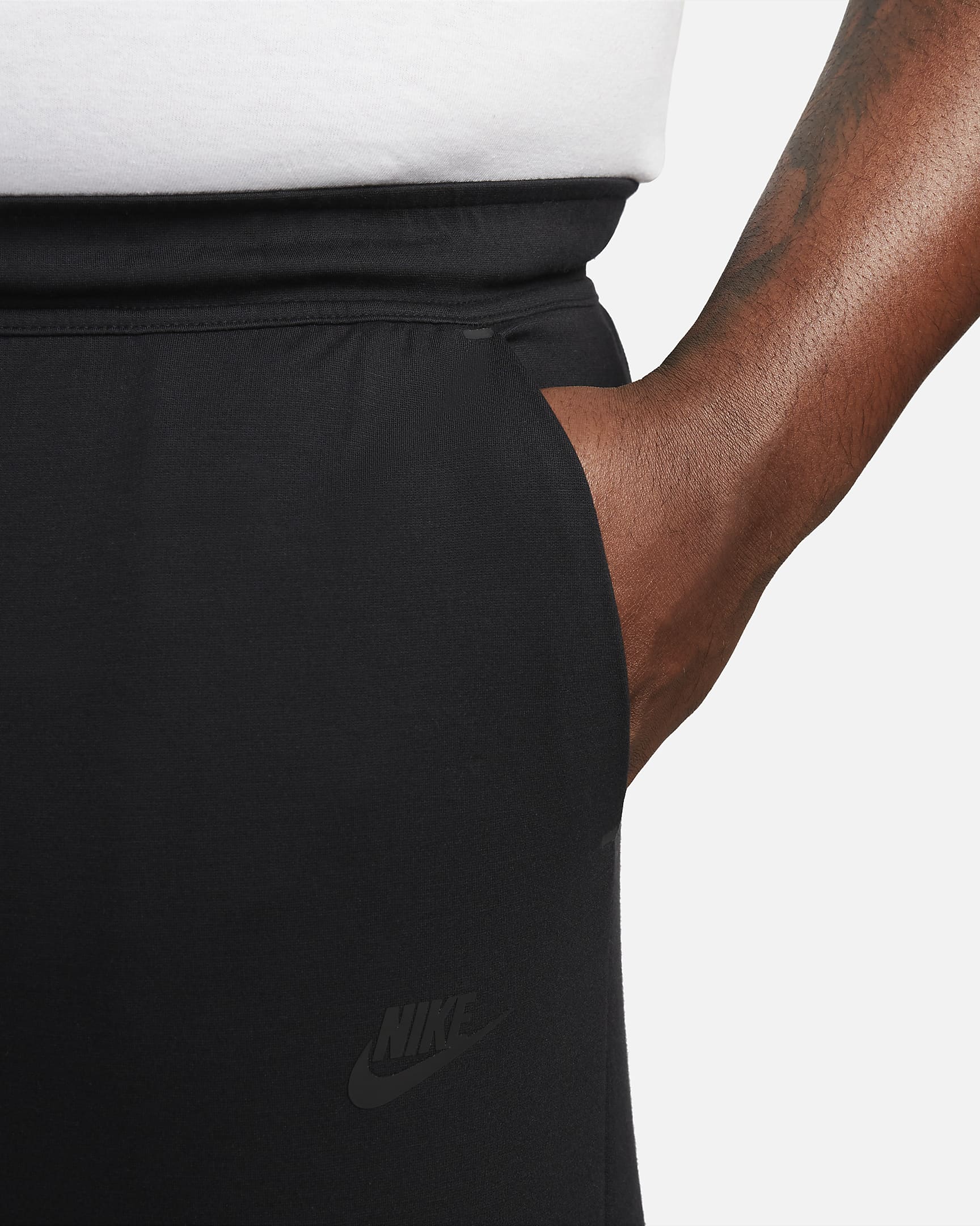 Nike Sportswear Tech Fleece Lightweight Men's Shorts. Nike SE