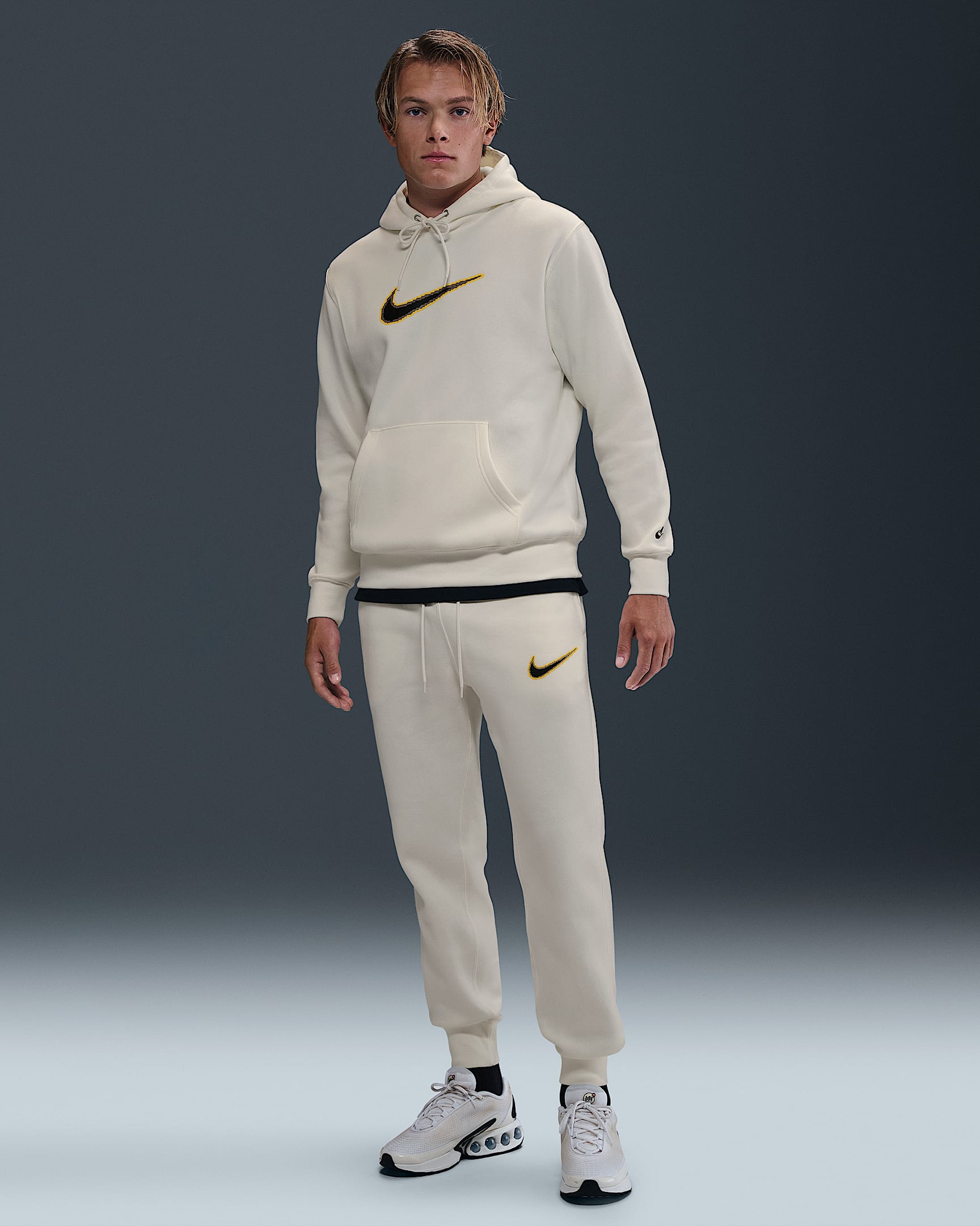 Nike Sportswear Club Men's Fleece Joggers - Sail/Sail/Black