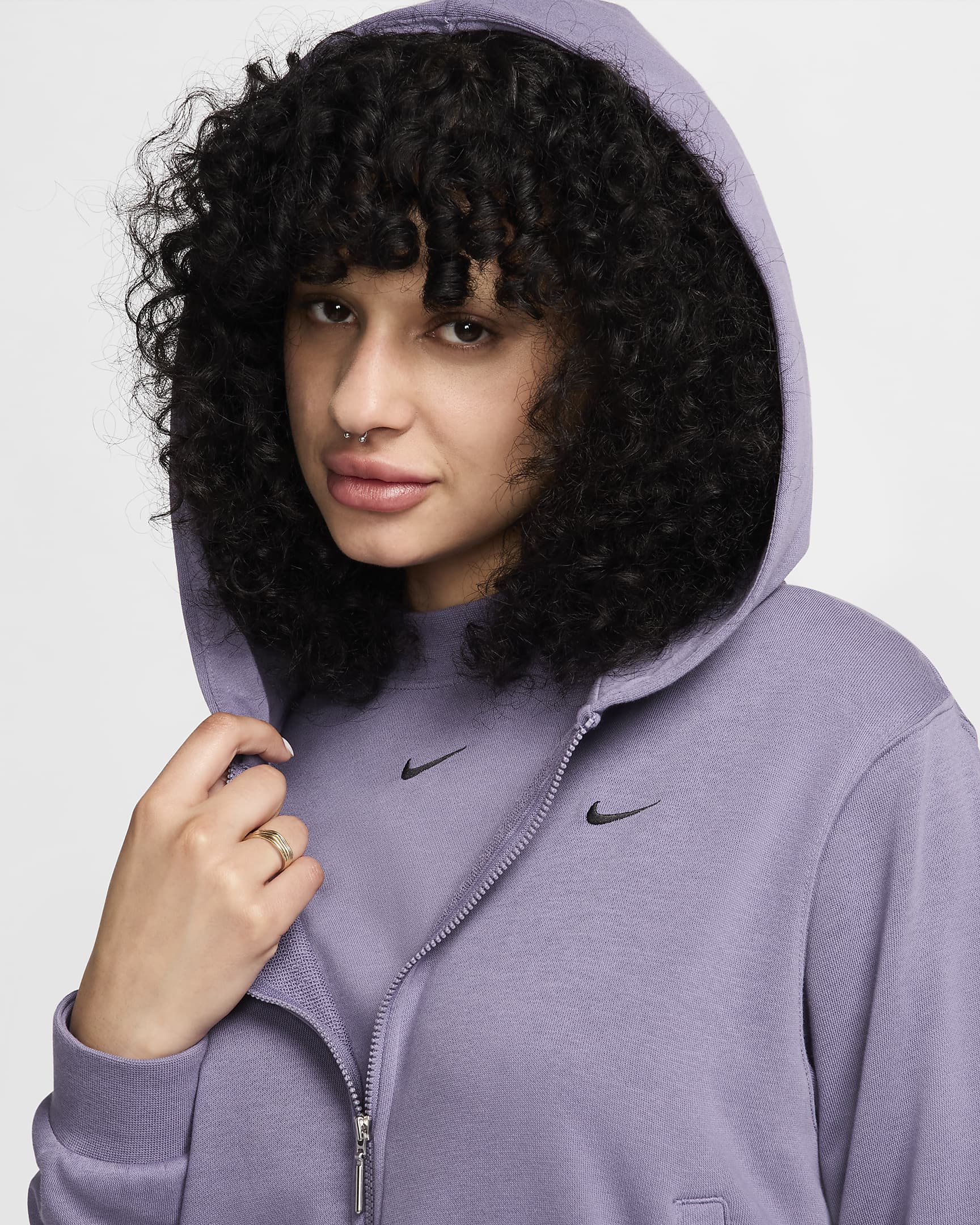 Nike Sportswear Chill Terry Hoddie aus French Terry mit durchgehendem Reißverschluss für Damen - Daybreak/Schwarz