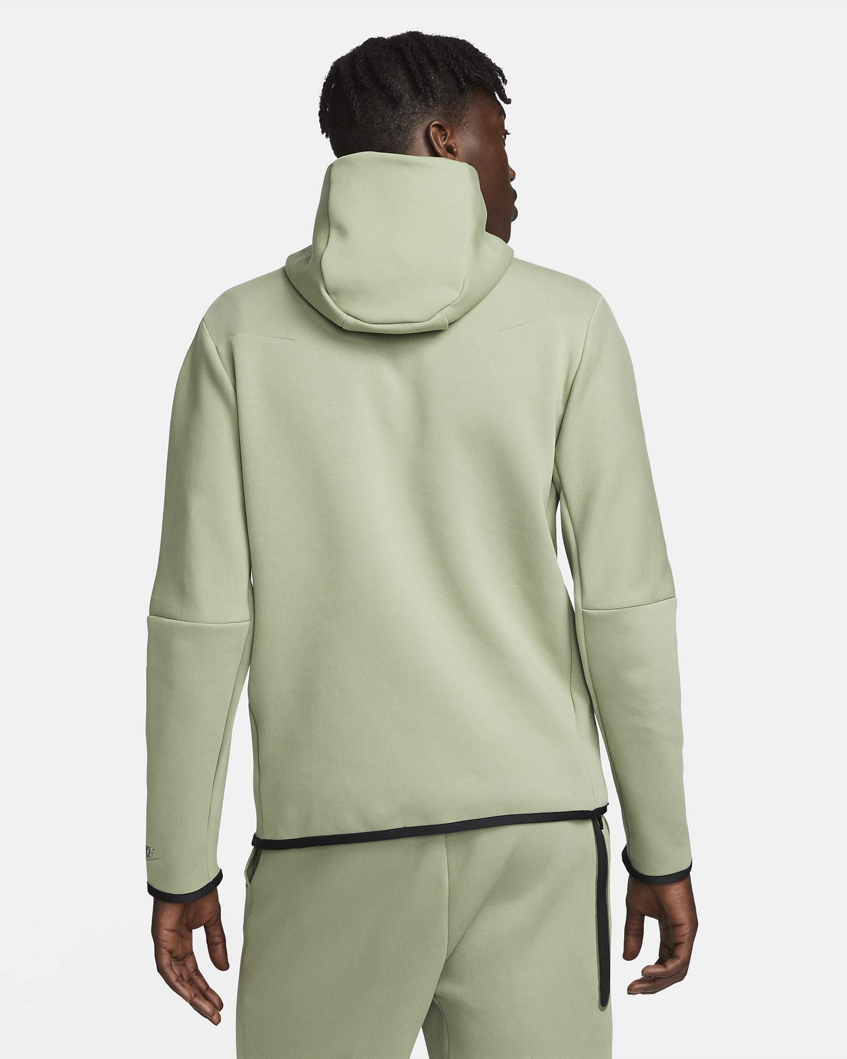 Nike Tech Fleece Men's Pullover Graphic Hoodie. Nike NO
