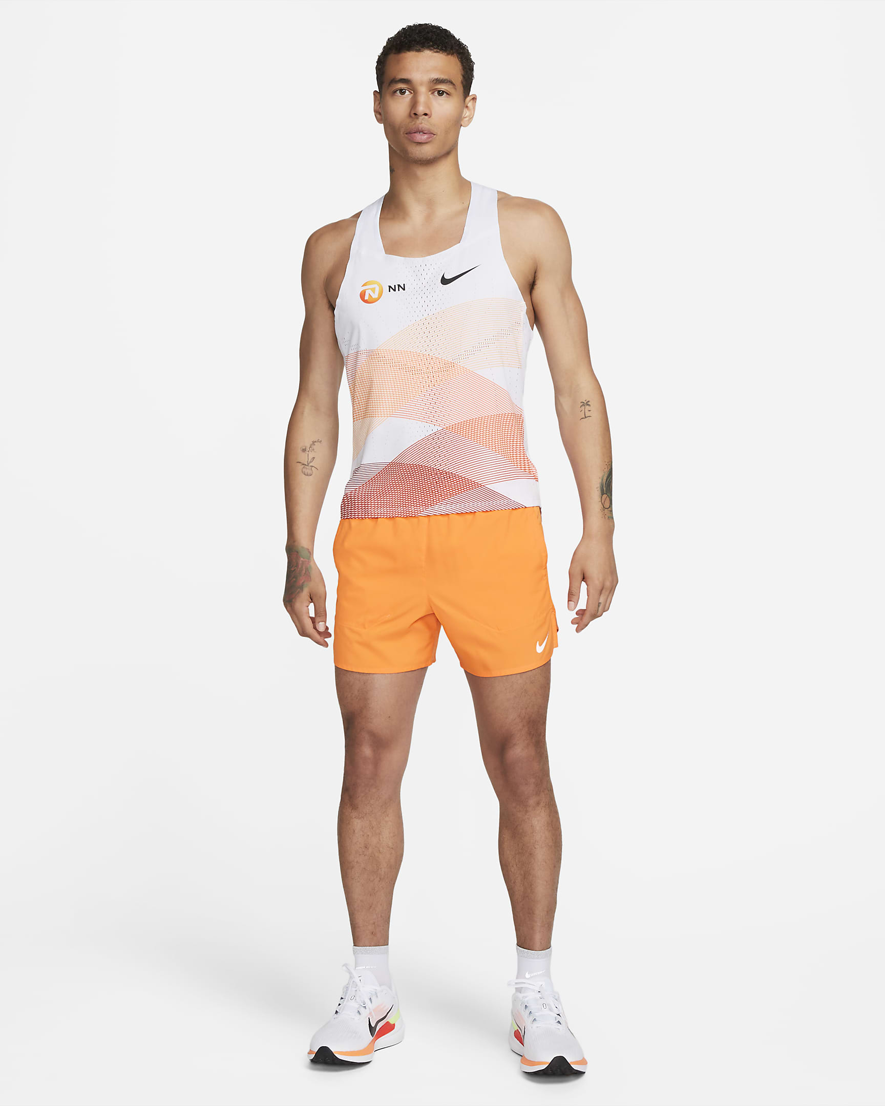 Nike AeroSwift NN Men's Running Vest. Nike HU