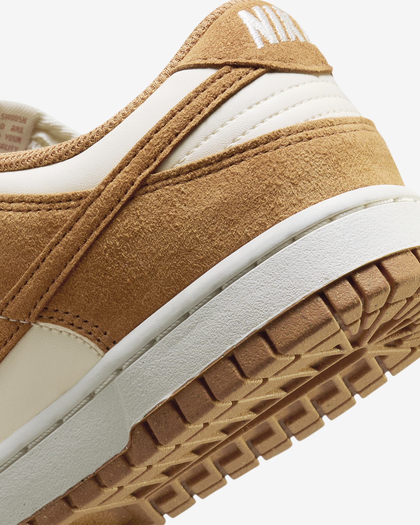 Chaussure Nike Dunk Low pour femme - Coconut Milk/Sail/Flax