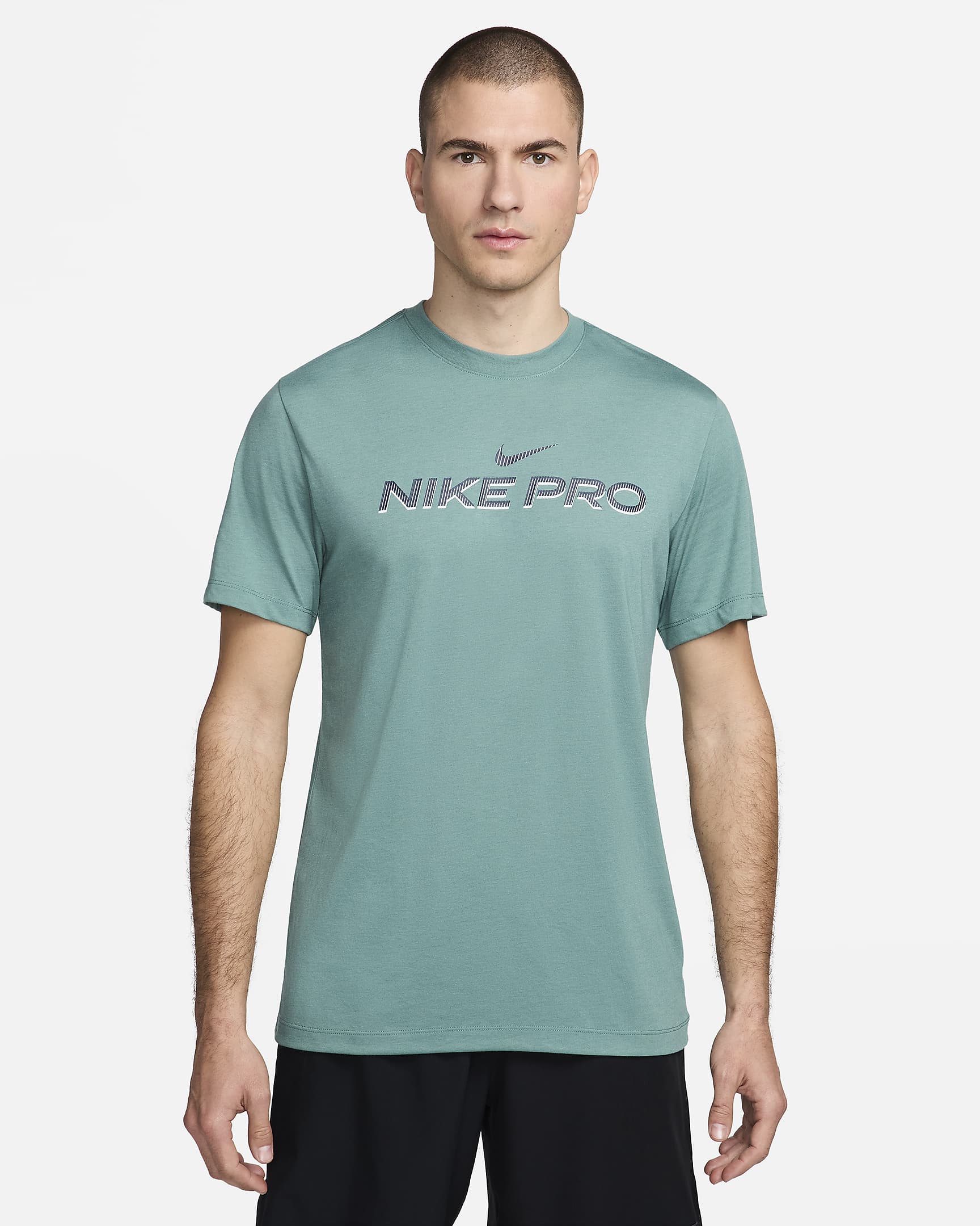 Nike Dri-FIT Men's Fitness T-Shirt. Nike UK