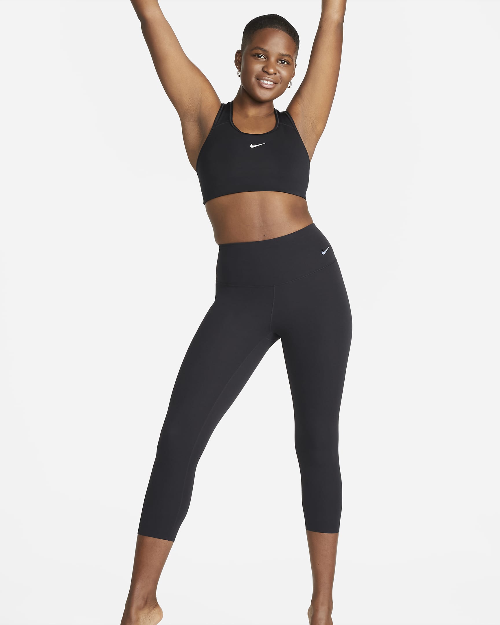 Nike Zenvy Women's Gentle-Support High-Waisted Cropped Leggings. Nike DK