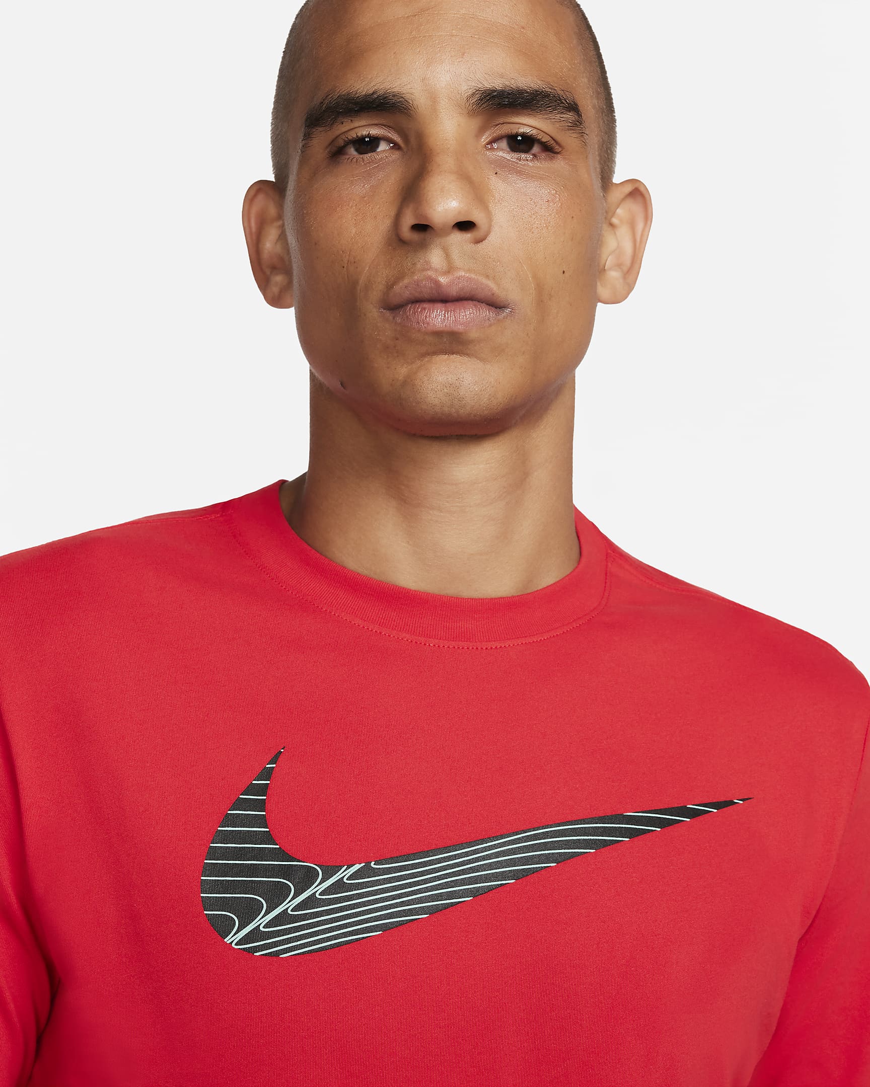 Nike DriFIT Men's Fitness TShirt.