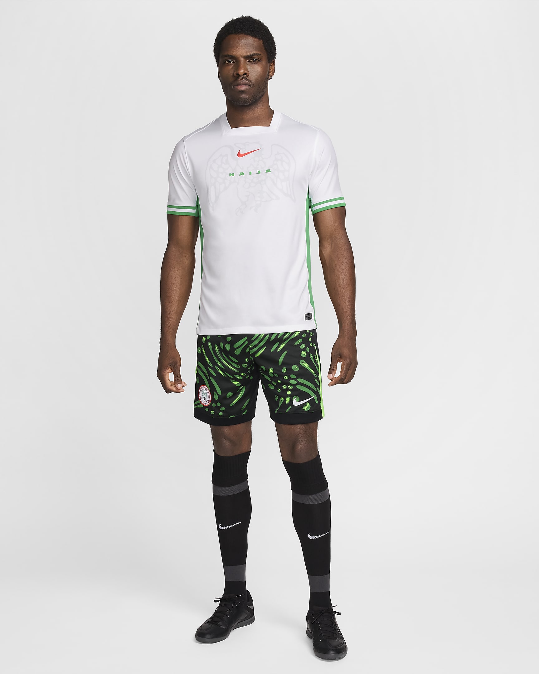 Nigeria 2024 Stadium Away Nike Dri-FIT-Replica-Fußballshorts für Herren - Schwarz/Lucky Green/Weiß