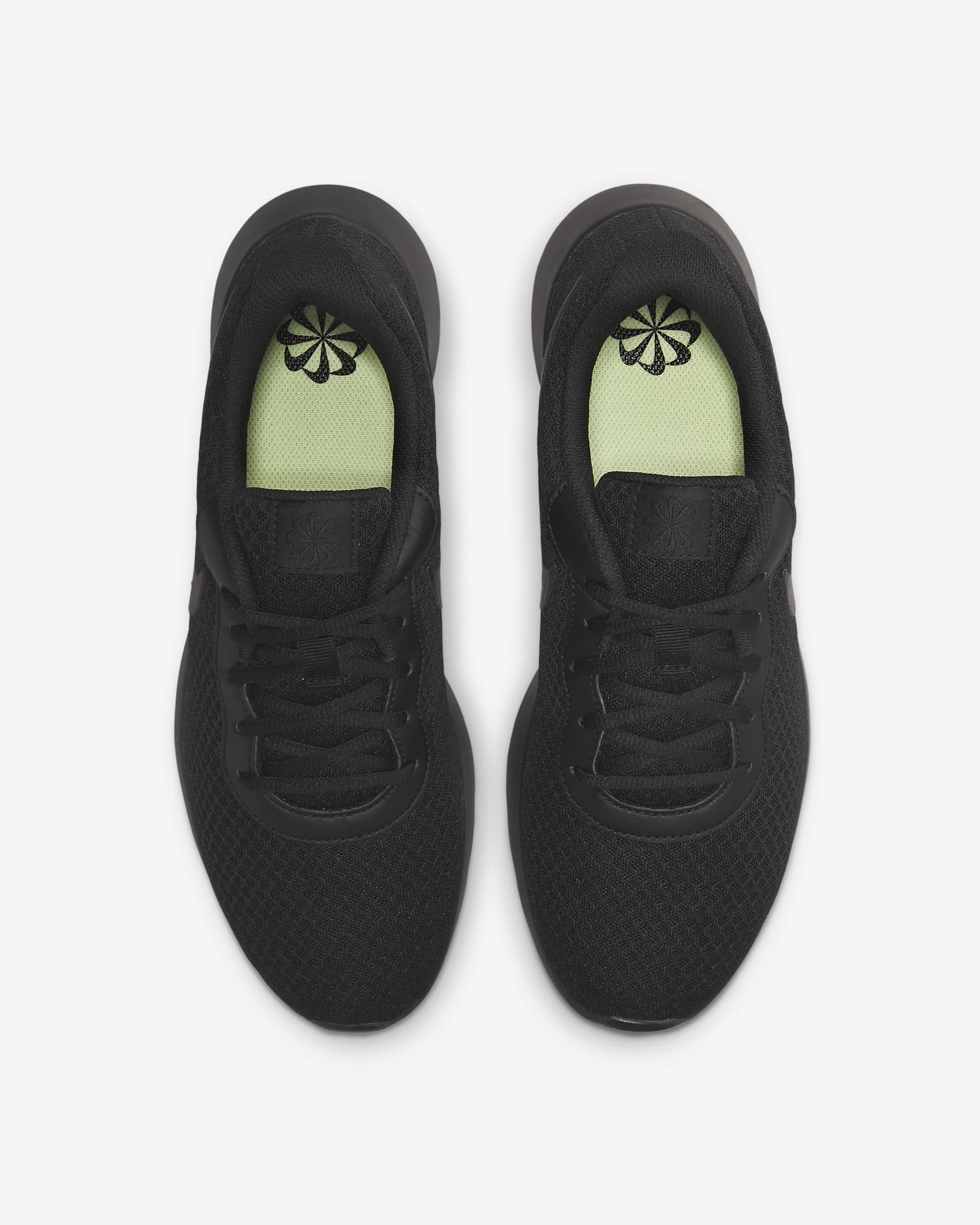 Nike Tanjun Men's Shoes. Nike PH