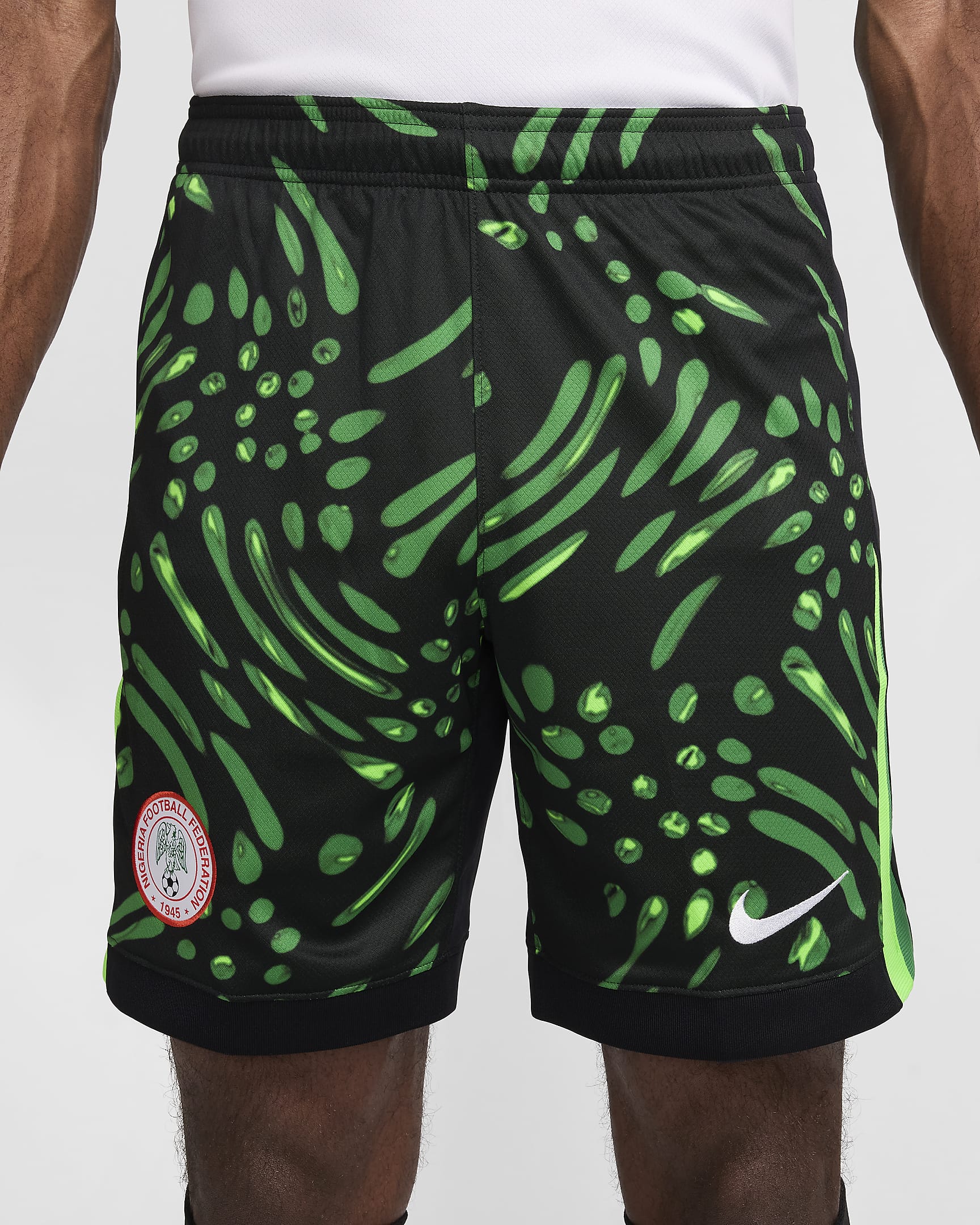 Nigeria 2024 Stadium Away Nike Dri-FIT-Replica-Fußballshorts für Herren - Schwarz/Lucky Green/Weiß