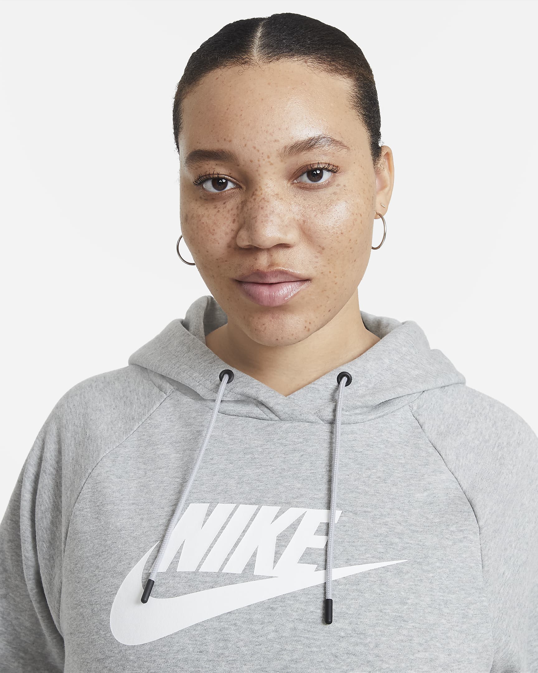Nike Sportswear Essential Hoodie voor dames (Plus Size). Nike BE